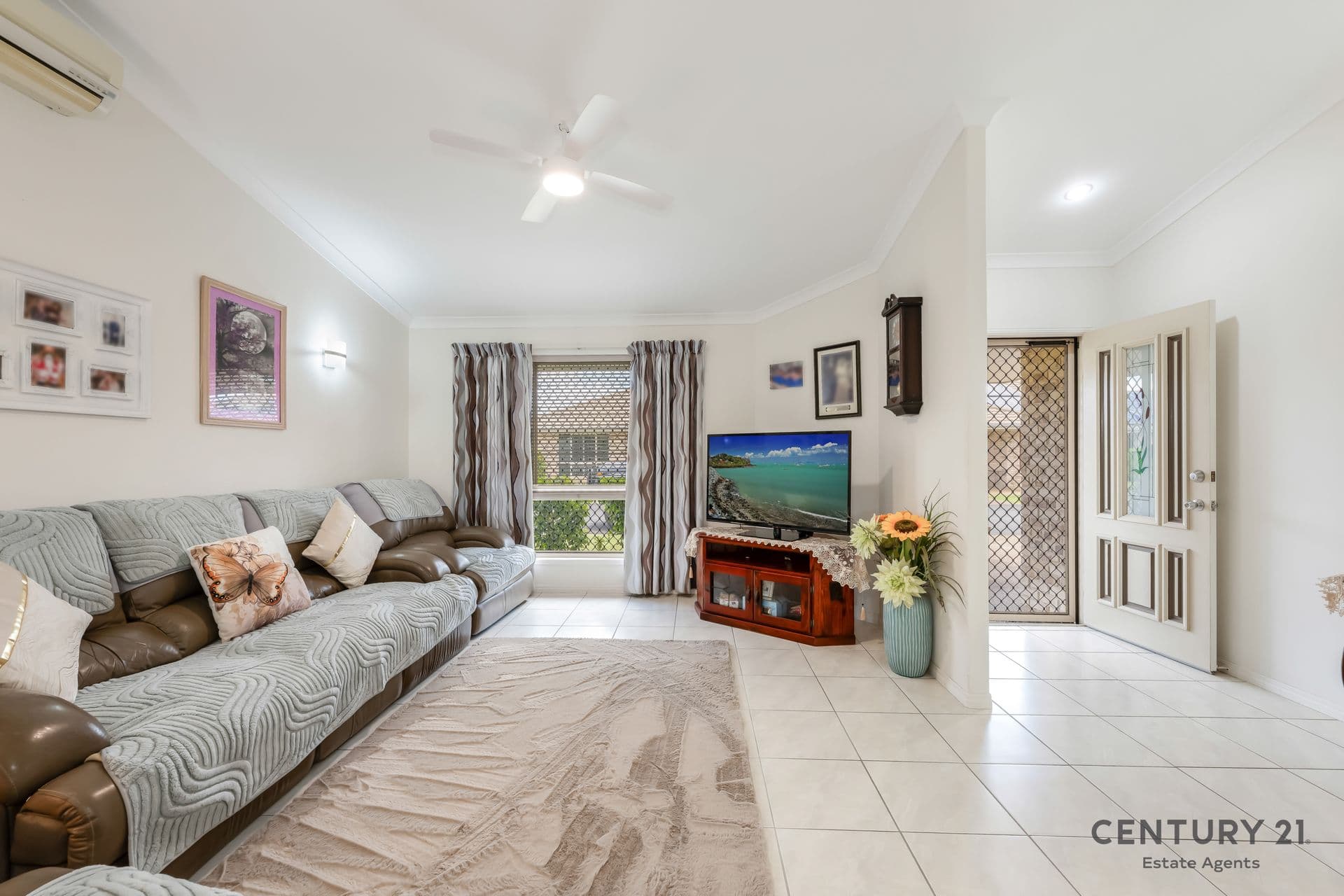 2/45 Thabeban Street, Avenell Heights, QLD, 4670, Avenell Heights - Thumbnail 4