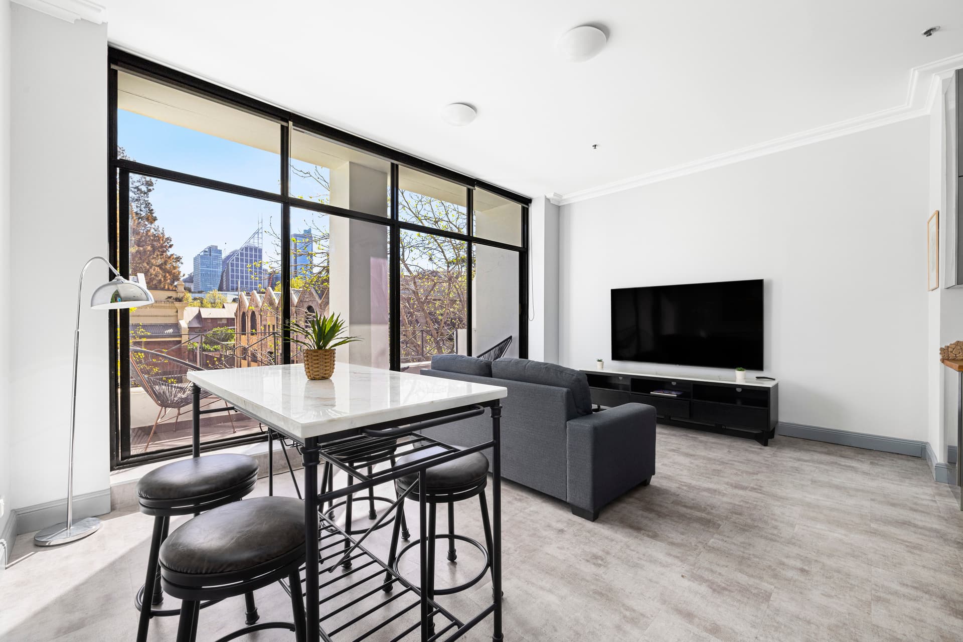 124/88 Dowling  Street, Woolloomooloo, Woolloomooloo - Thumbnail 3