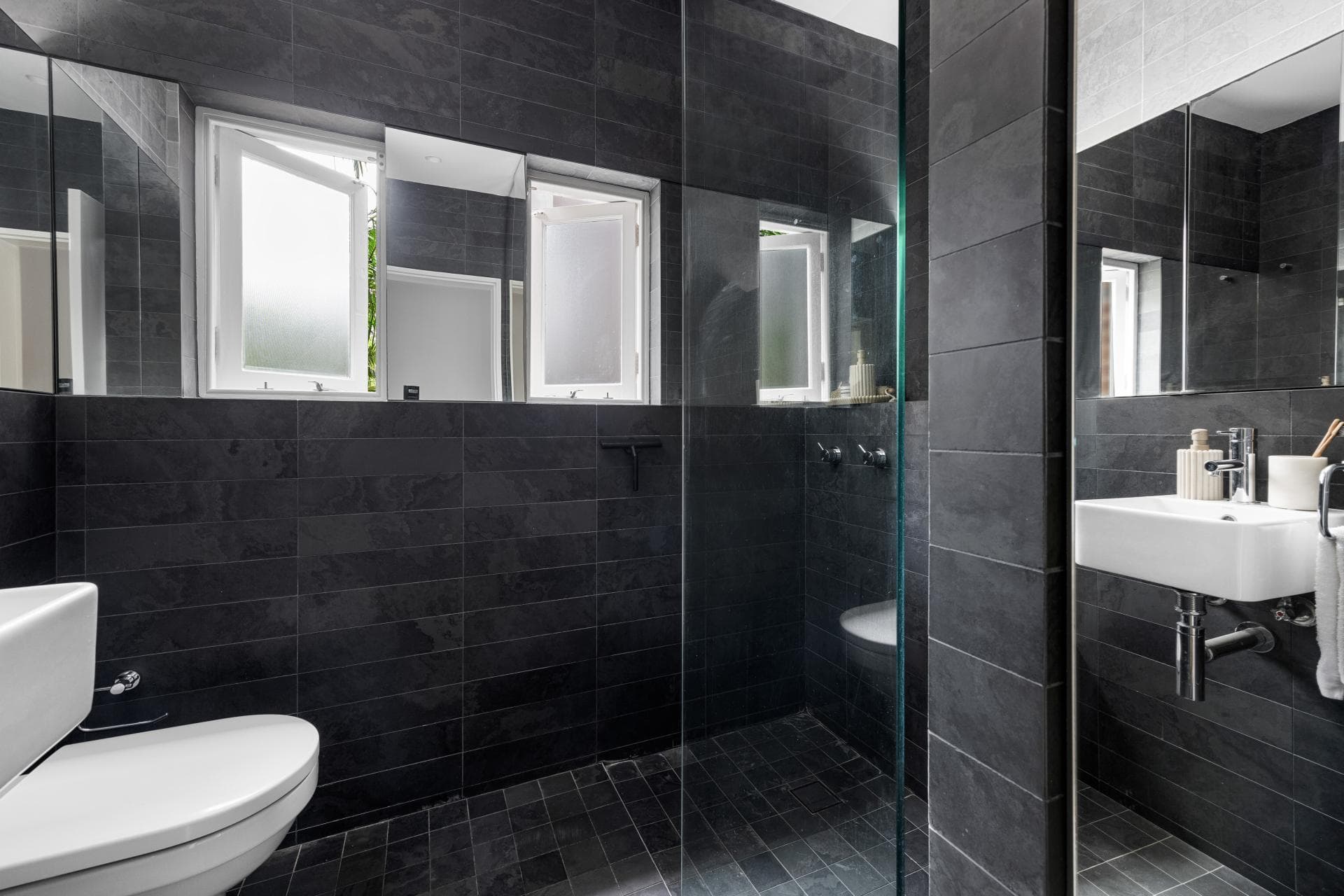 5/45 Sir Thomas Mitchell Road, Bondi Beach, Bondi Beach - Thumbnail 5