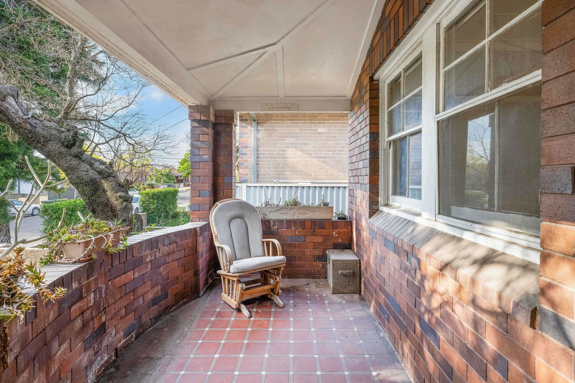 98 Vernon Avenue, Eastlakes, Eastlakes - Thumbnail 2