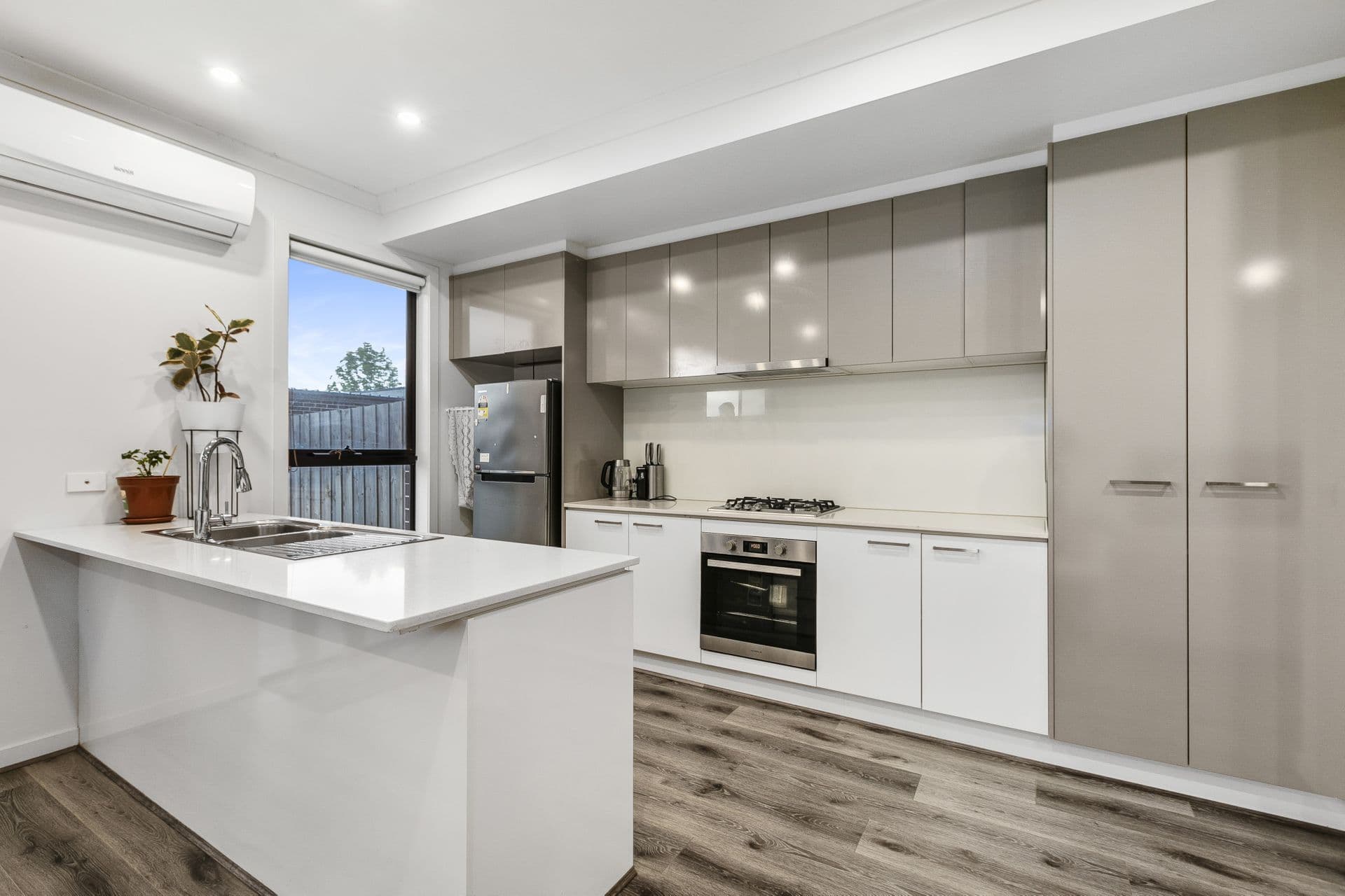 35 Gershwin Crescent, Point Cook, VIC, 3030, Point Cook - Thumbnail 4