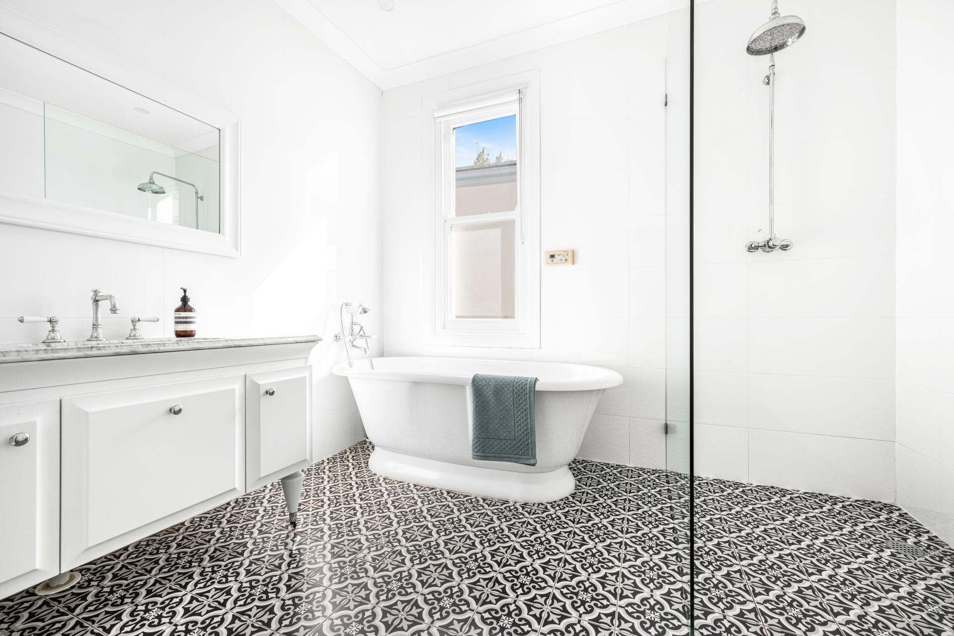 101 Glenmore Road, Paddington, Paddington - Thumbnail 5