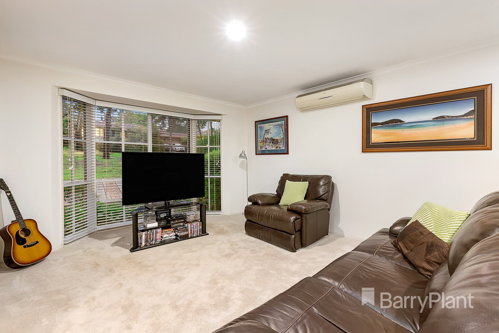 1/35 Middlefield Drive, Blackburn North, VIC 3130, Angus - Thumbnail 2