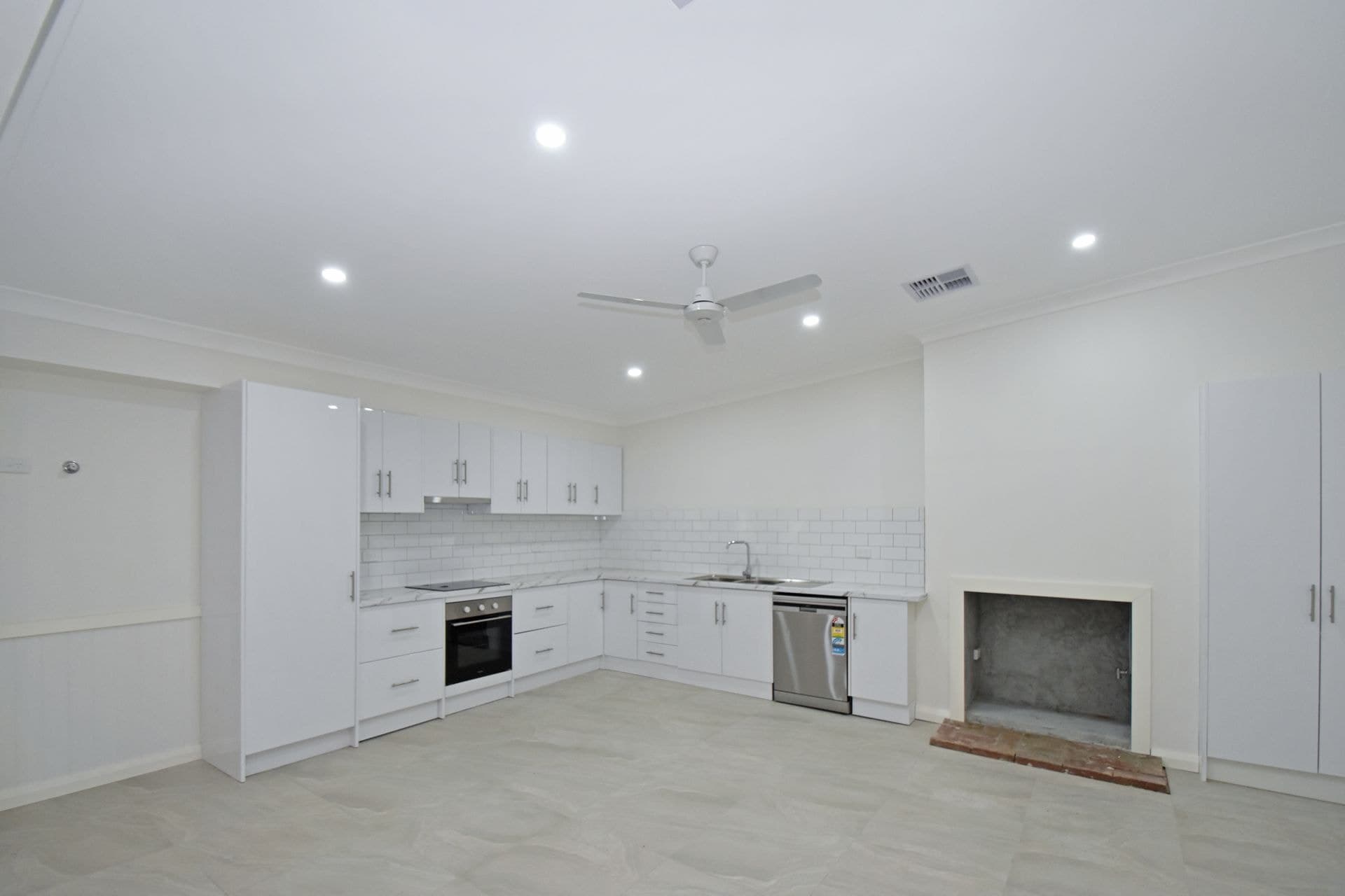 96 Cobalt Street, Broken Hill, NSW, 2880, Broken Hill - Thumbnail 3