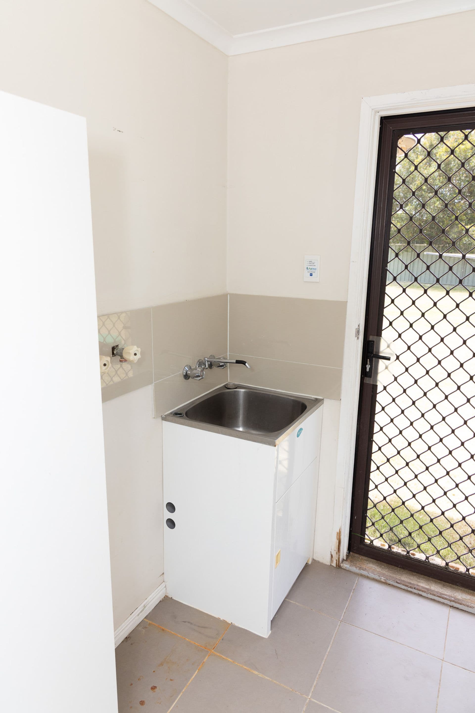 83 Kinch Street, Burnett Heads, QLD, 4670, Burnett Heads - Thumbnail 8