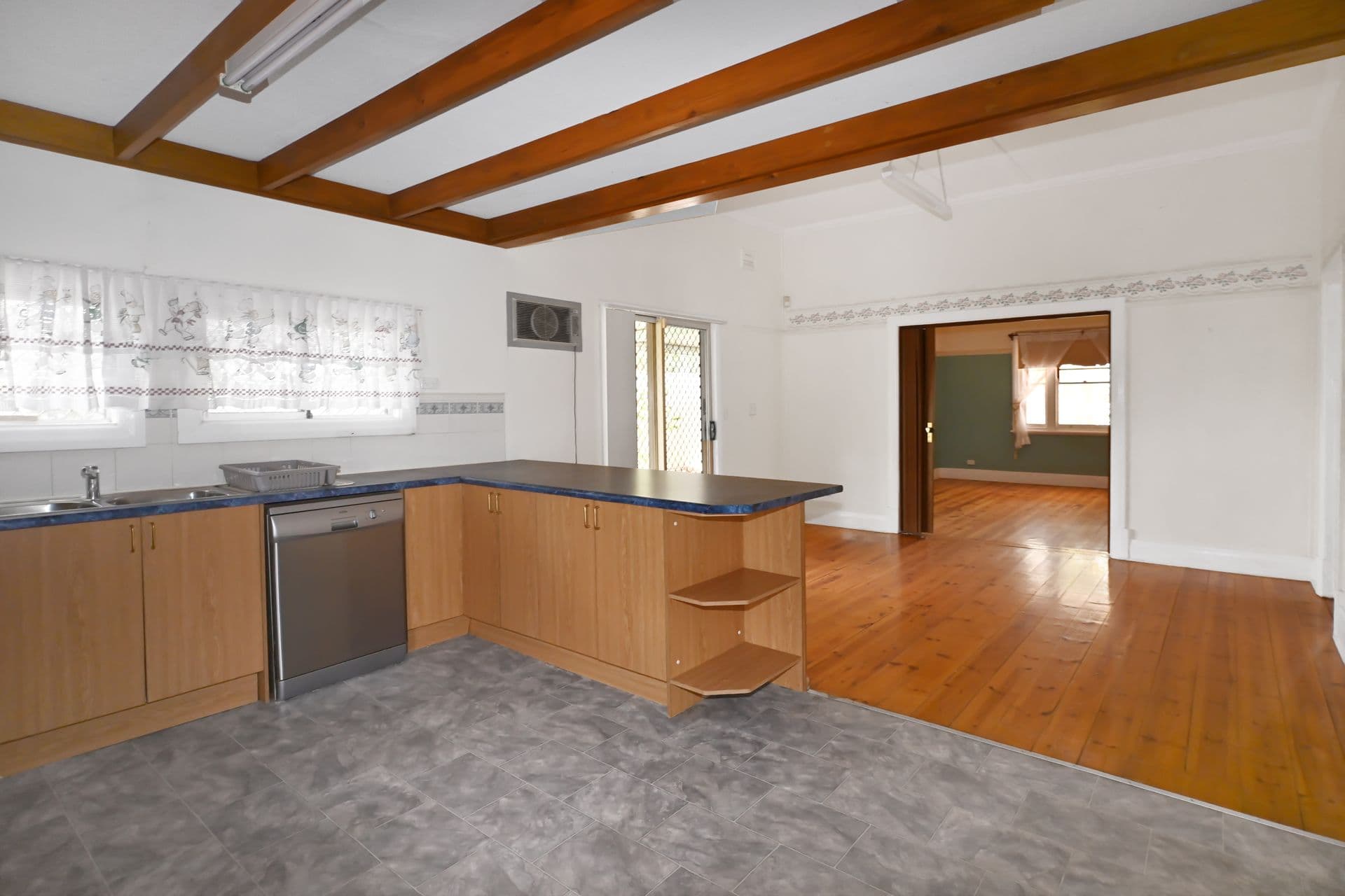103 Piper Street, Broken Hill, NSW, 2880, Broken Hill - Thumbnail 4