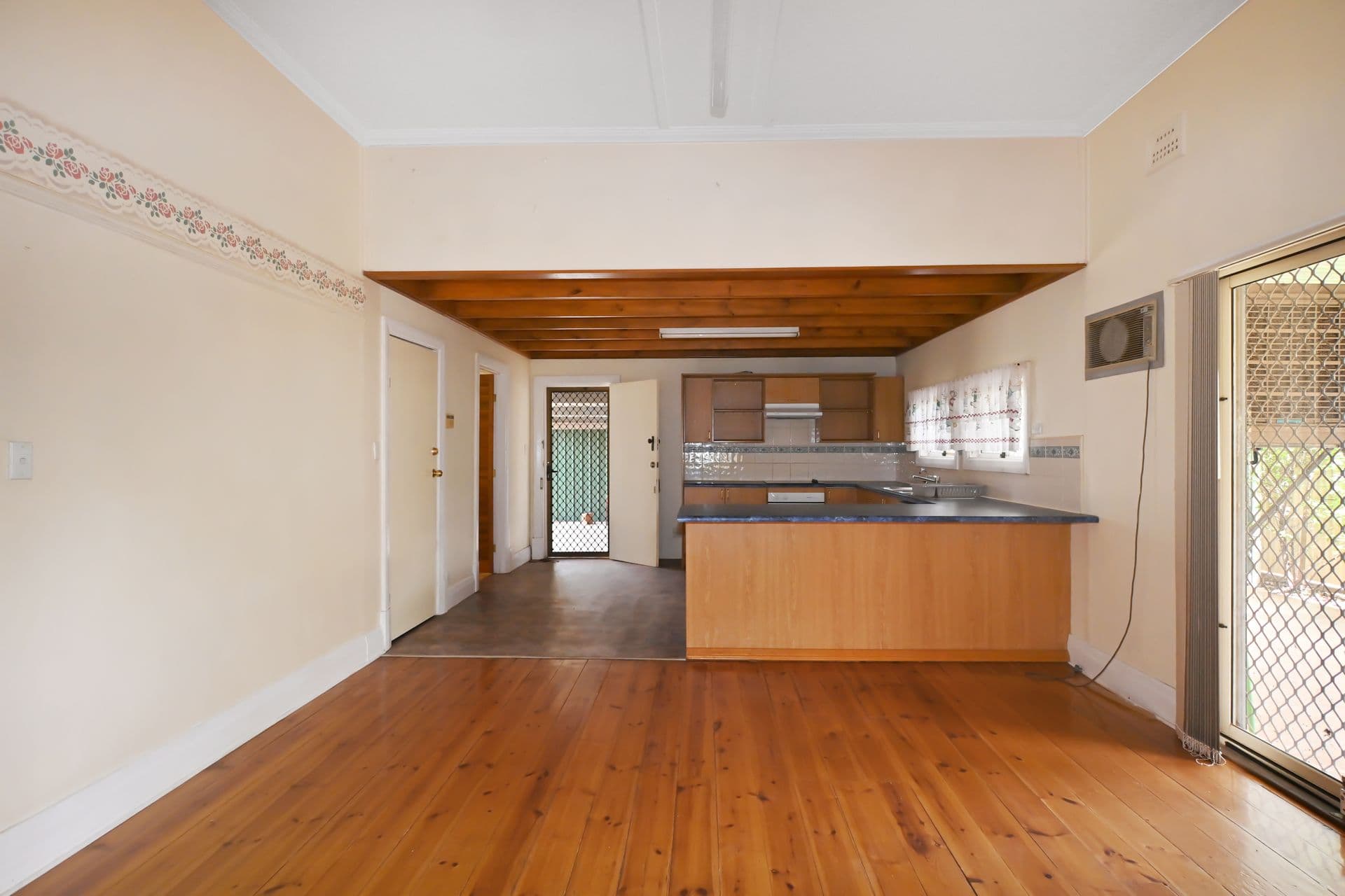 103 Piper Street, Broken Hill, NSW, 2880, Broken Hill - Thumbnail 5