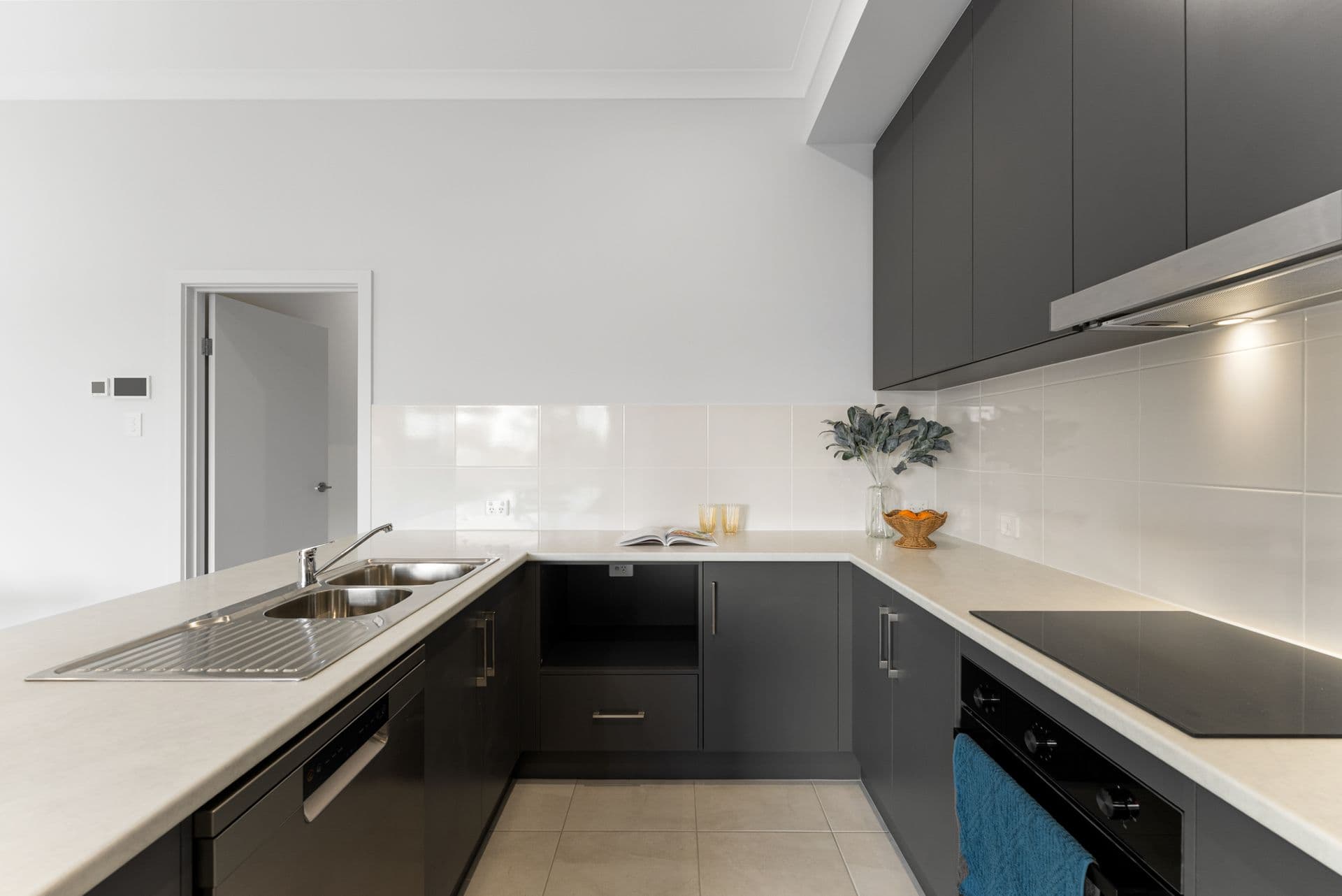 8 Darlington Street, Enfield, SA, 5085, Enfield - Thumbnail 5