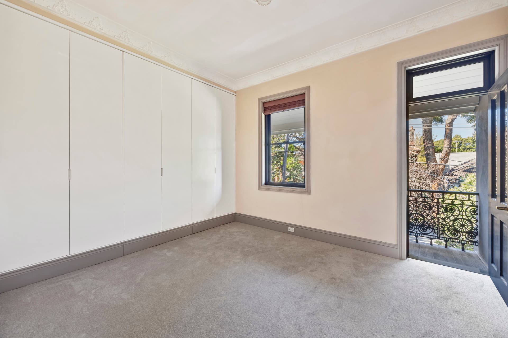 179 Denison Street, Queens Park, Queens Park - Image 1
