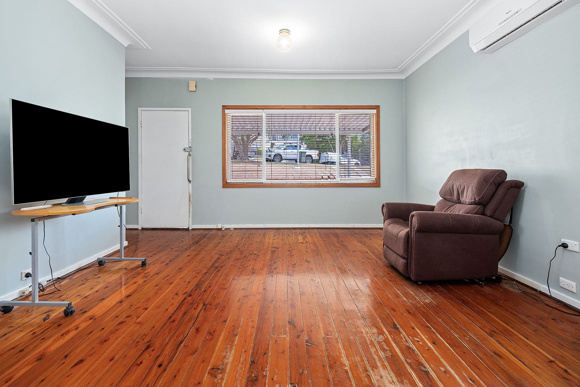20 Collarena Crescent, Kahibah, NSW, 2290, Kahibah - Thumbnail 3