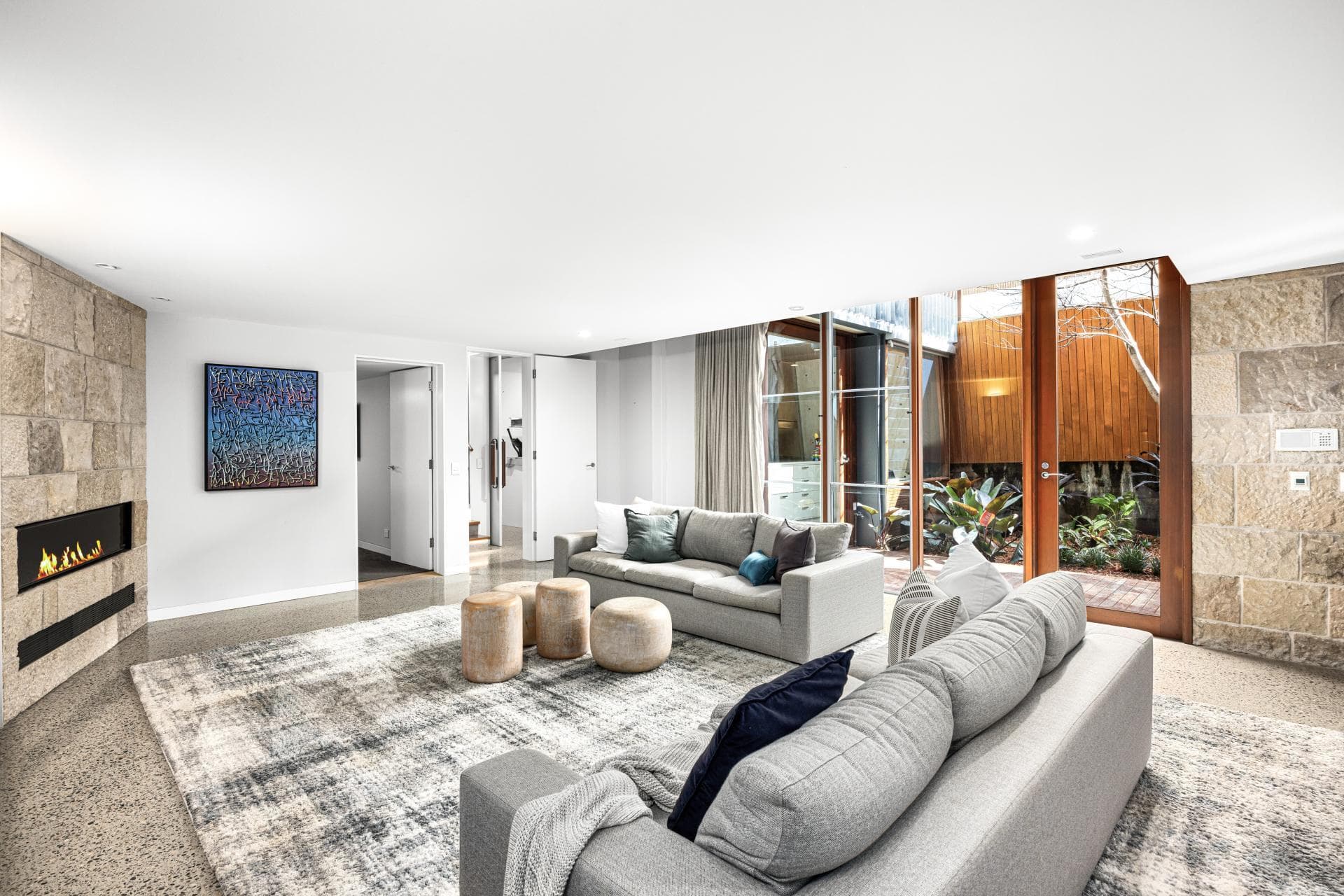 61 Victoria Street, Waverley, Waverley - Image 1