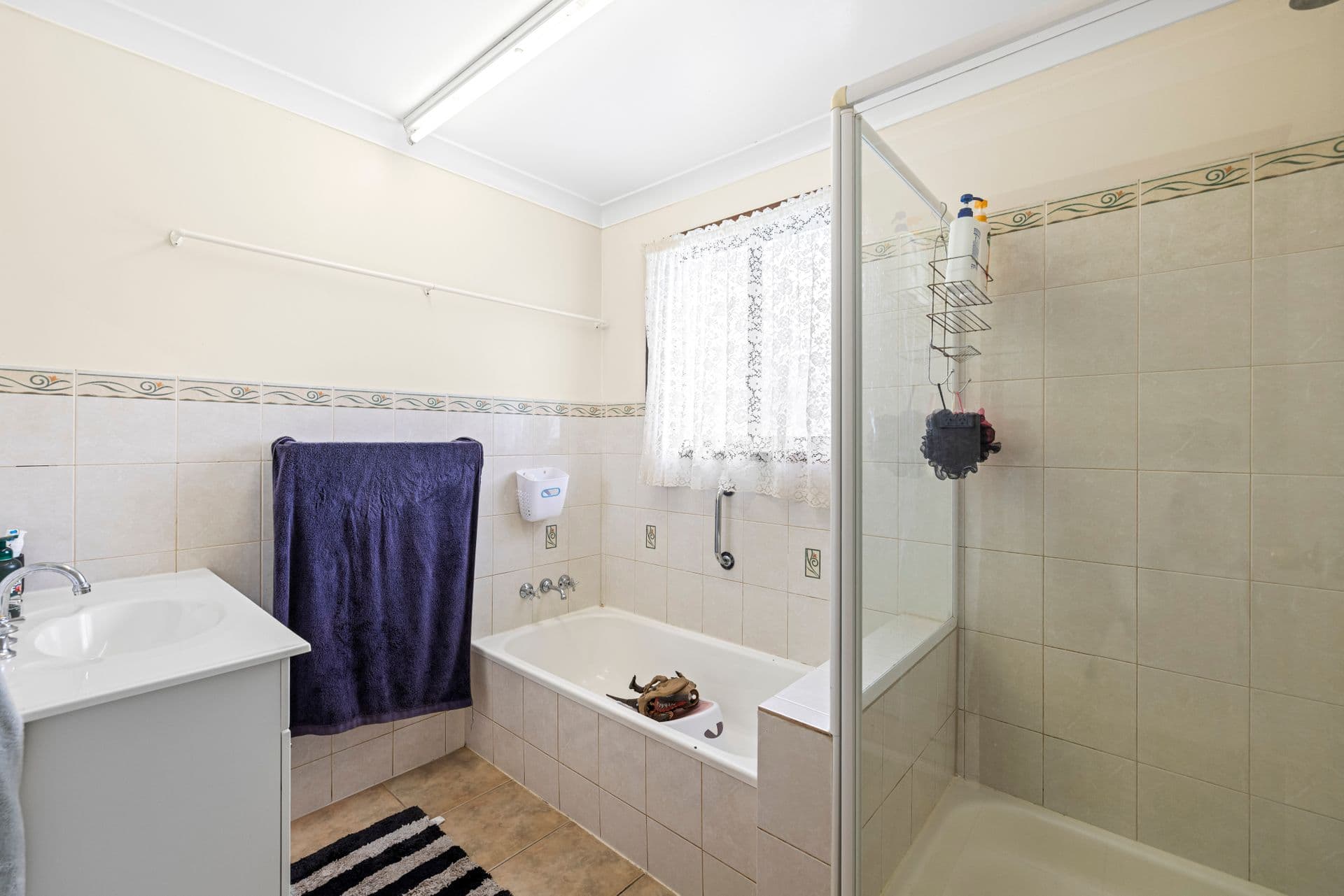 6 Melita Crescent, Wilsonton Heights, QLD, 4350, Wilsonton Heights - Thumbnail 7