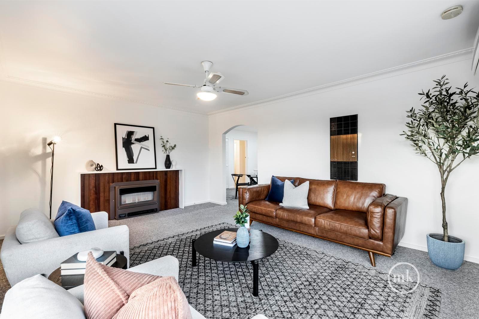 22 Sainsbury Avenue, Greensborough, Greensborough - Thumbnail 3