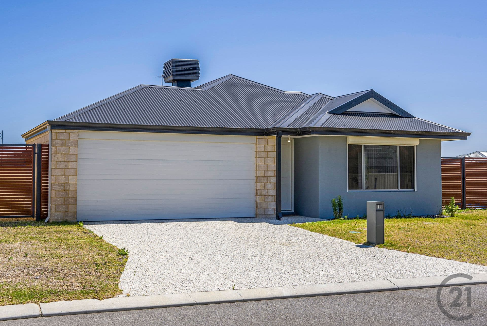 11 Wyalkatchem Approach, Dawesville, WA, 6211, Dawesville - Thumbnail 2