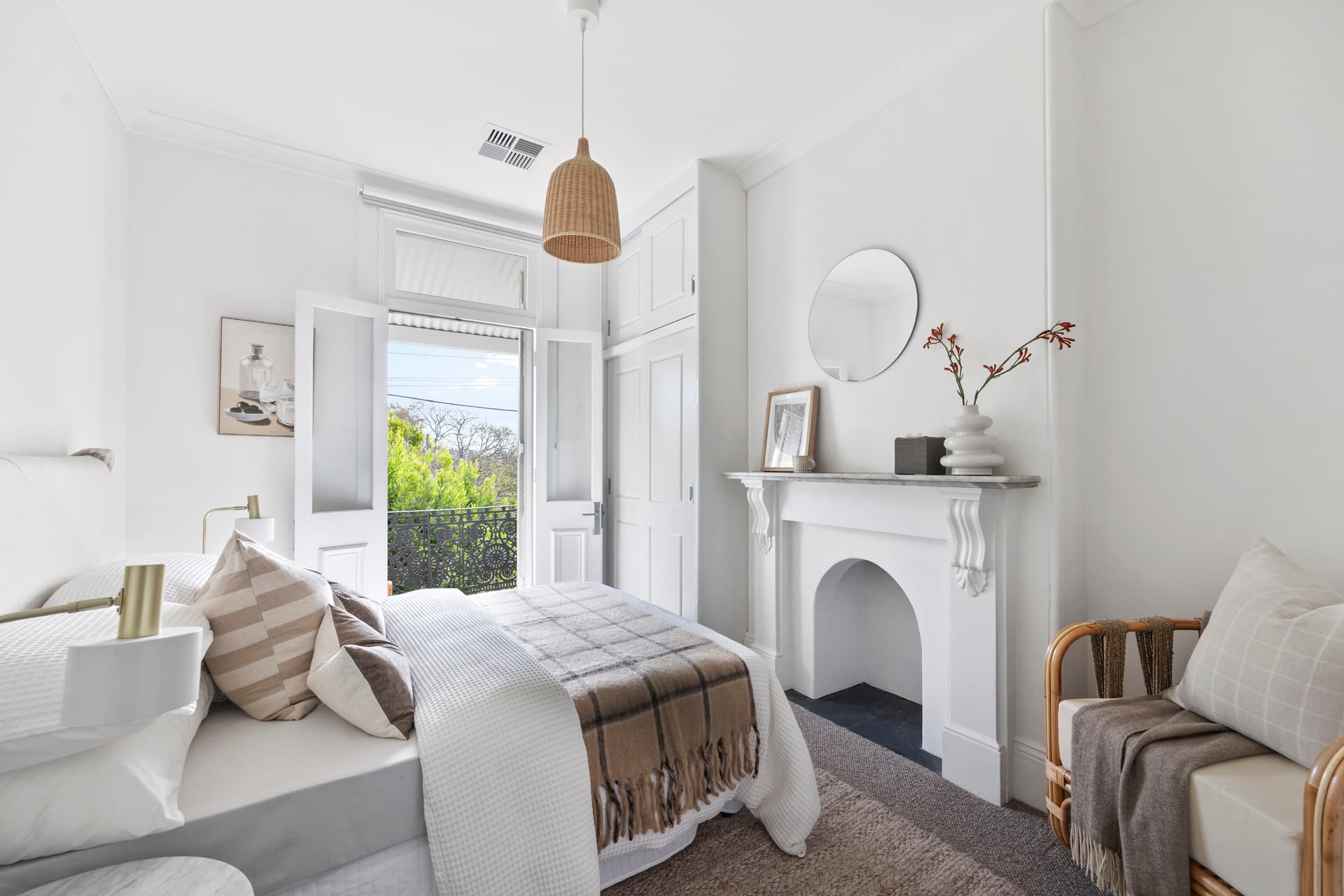 1 Duxford  Street, Paddington, Paddington - Thumbnail 3