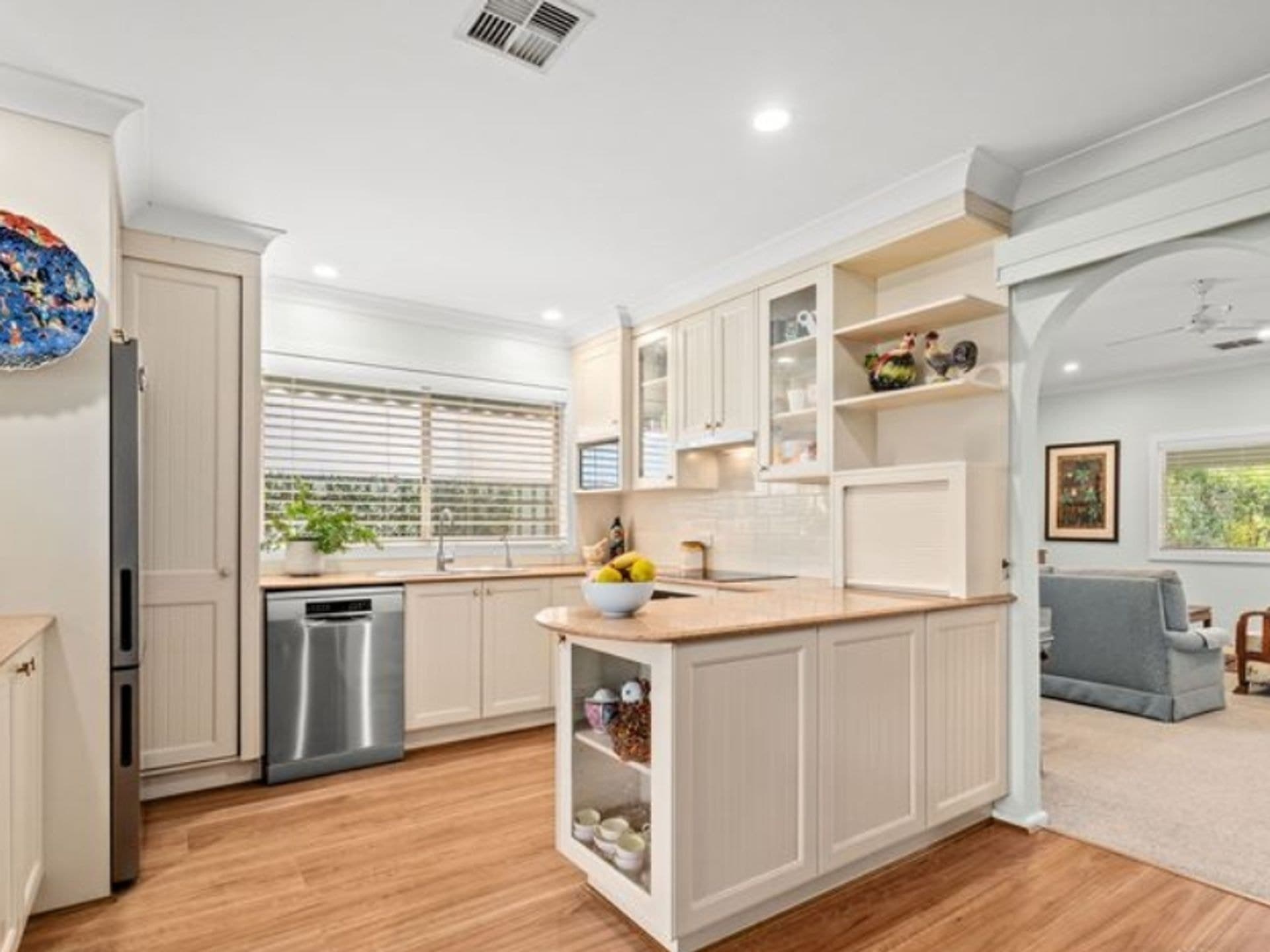 2/275 Ocean View Road Ettalong Beach, Ettalong Beach, NSW, 2257, Umina Beach - Thumbnail 6