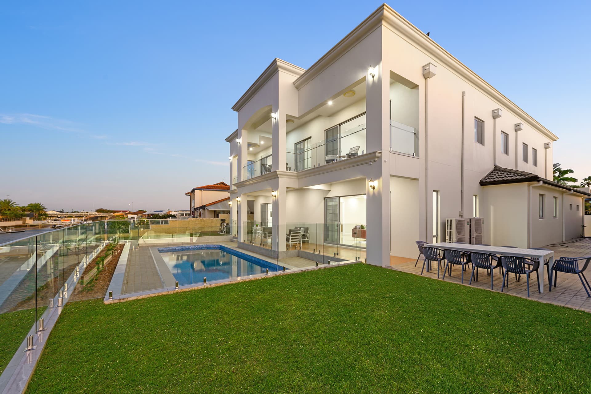 22 Erave Avenue, Runaway Bay, QLD, 4216, Runaway Bay - Thumbnail 7