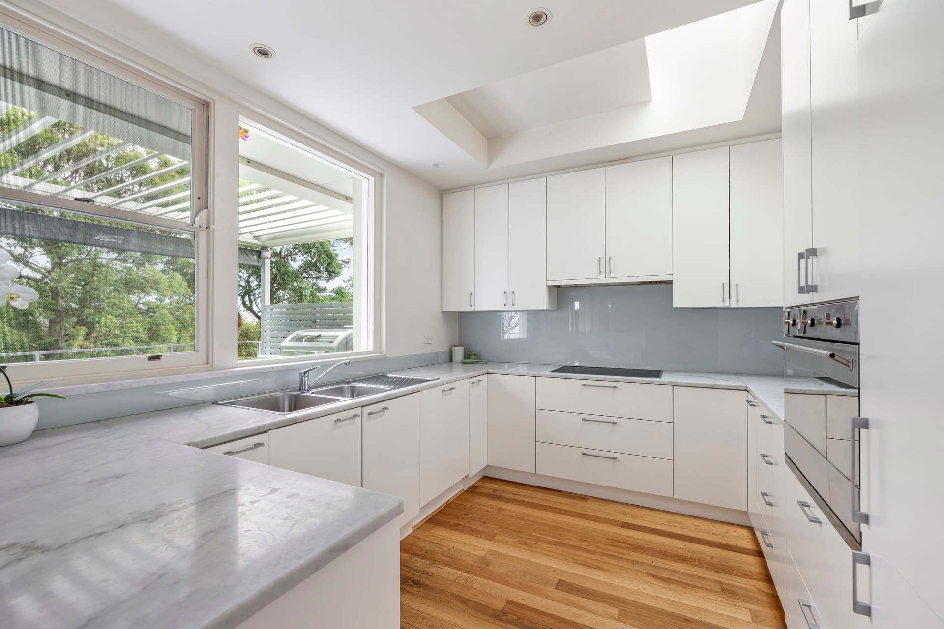 28 Tunstall Avenue, Kensington, Kensington - Thumbnail 2