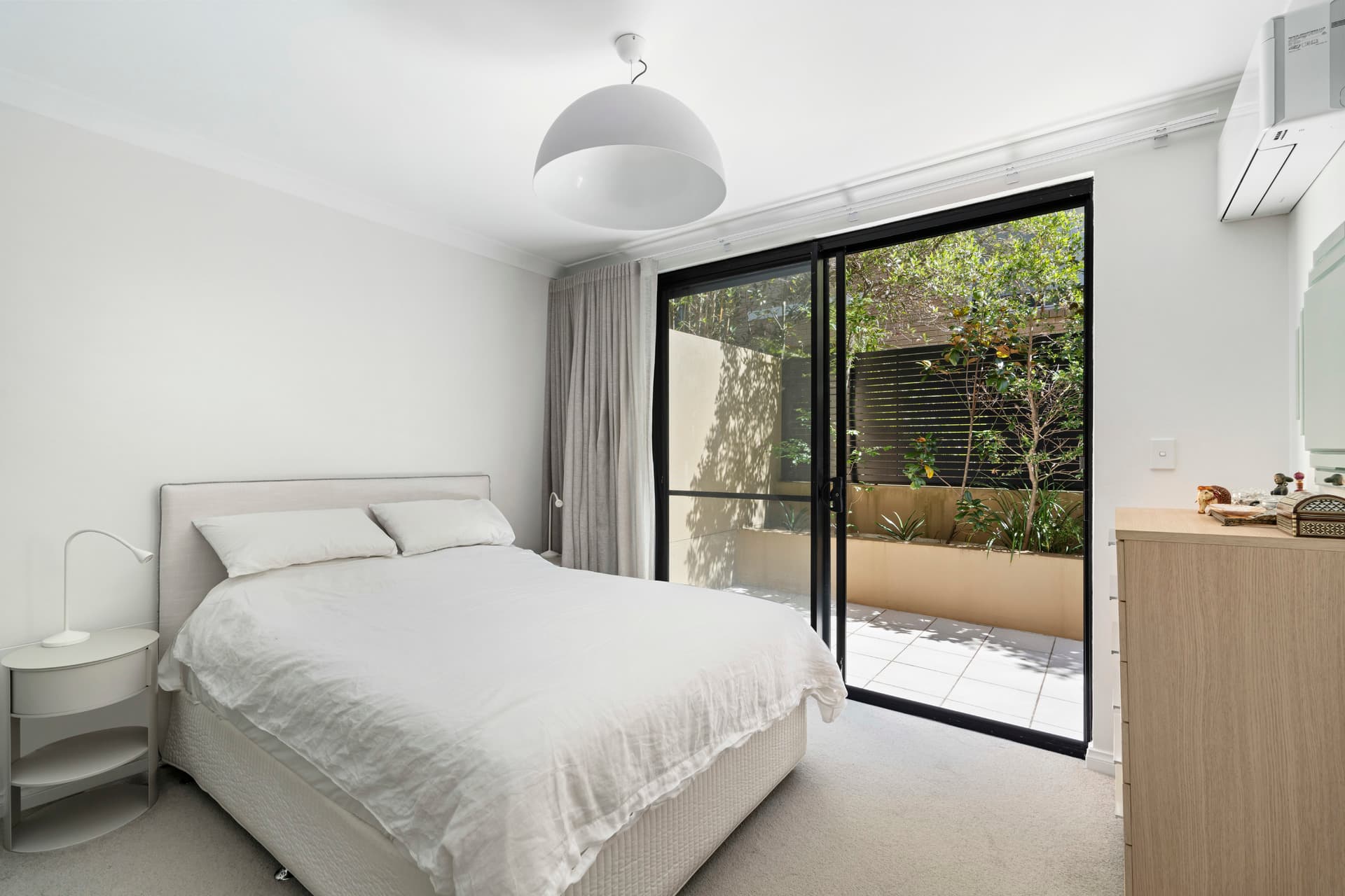2/64 Chaleyer Street, Rose Bay, Rose Bay - Thumbnail 2