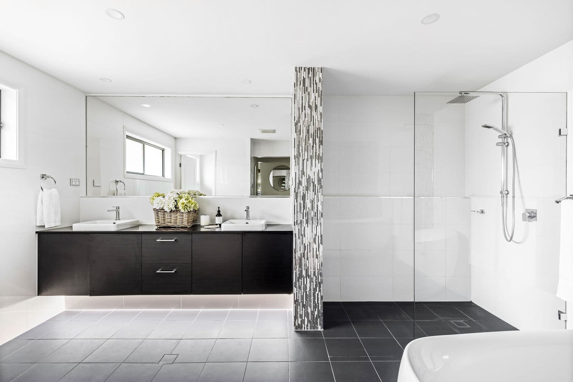 9 Bruce  Avenue, Caringbah South, Caringbah South - Thumbnail 4