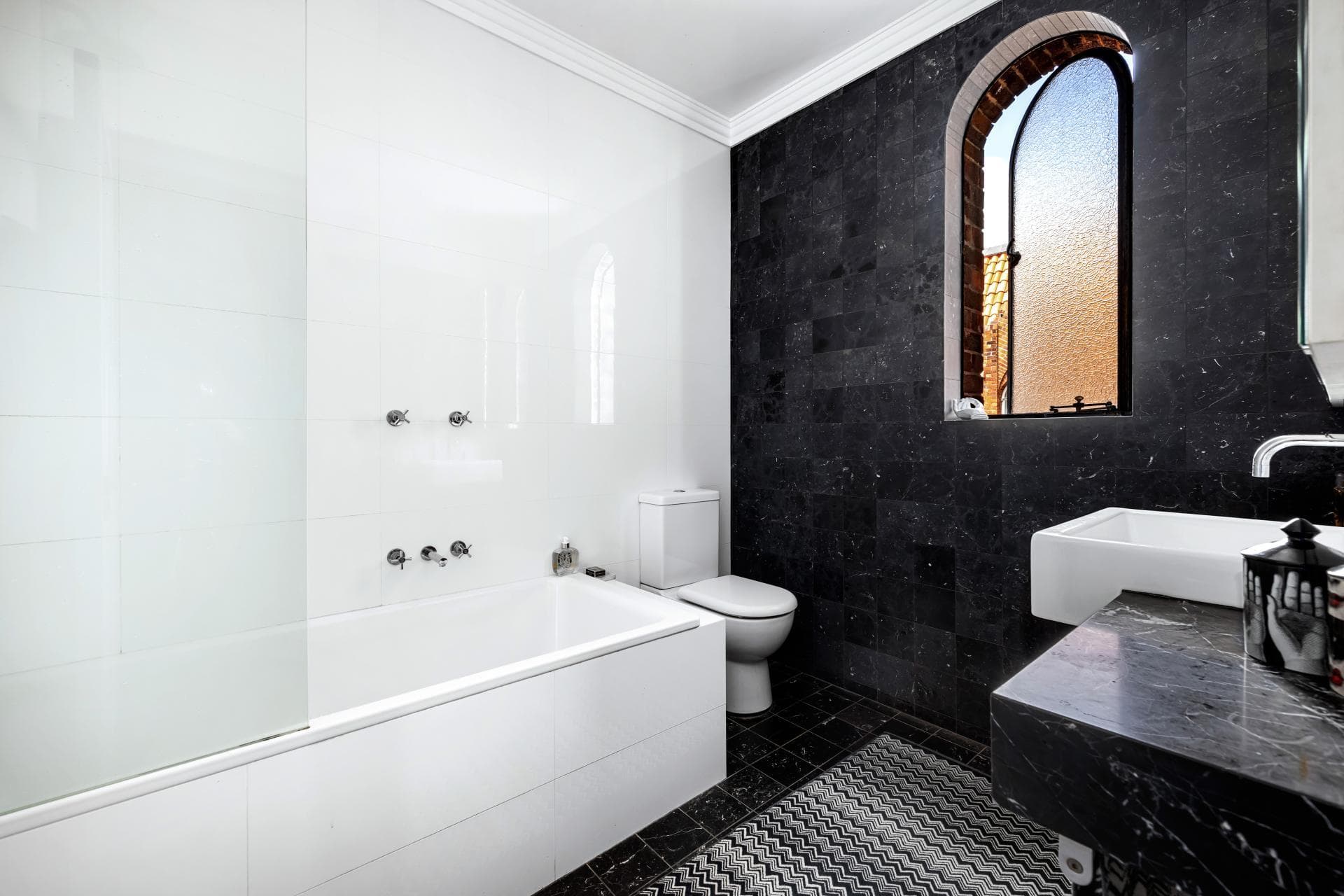 86/8 Birtley Place, Elizabeth Bay, Elizabeth Bay - Thumbnail 3