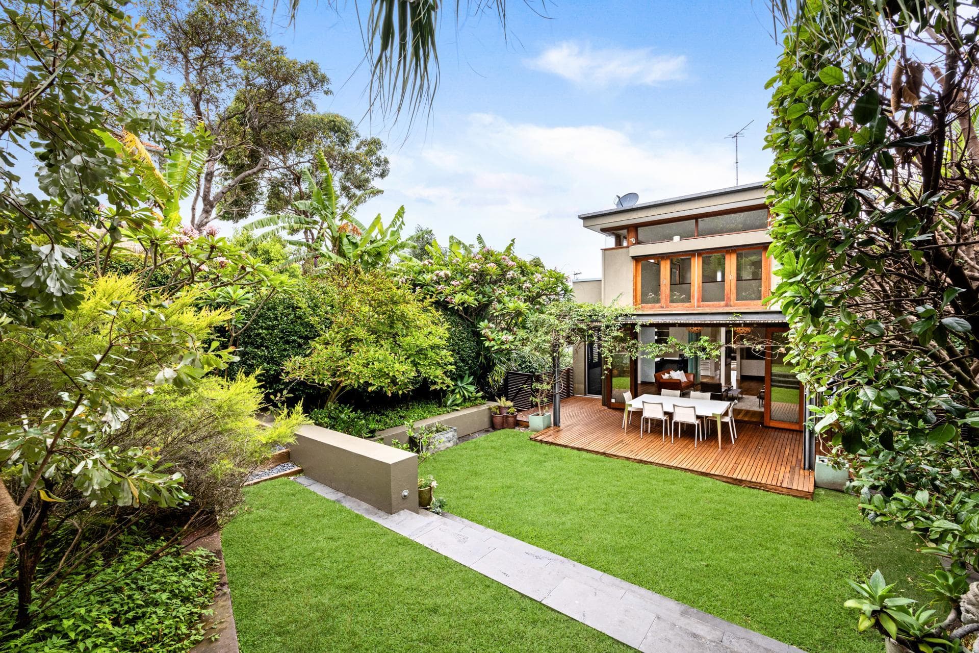 35 Bayview Street, Bronte, Bronte - Image 1