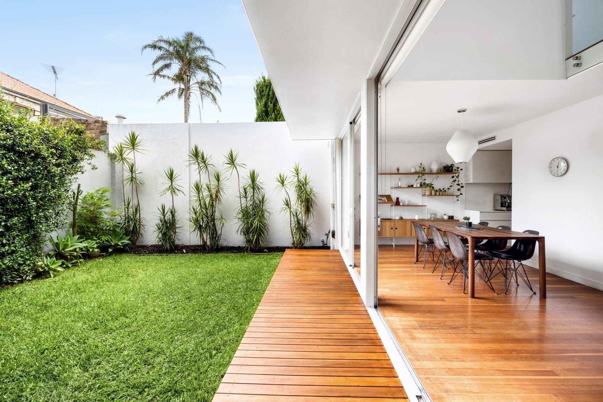 33 Isabella Street, Queens Park, Queens Park - Thumbnail 5