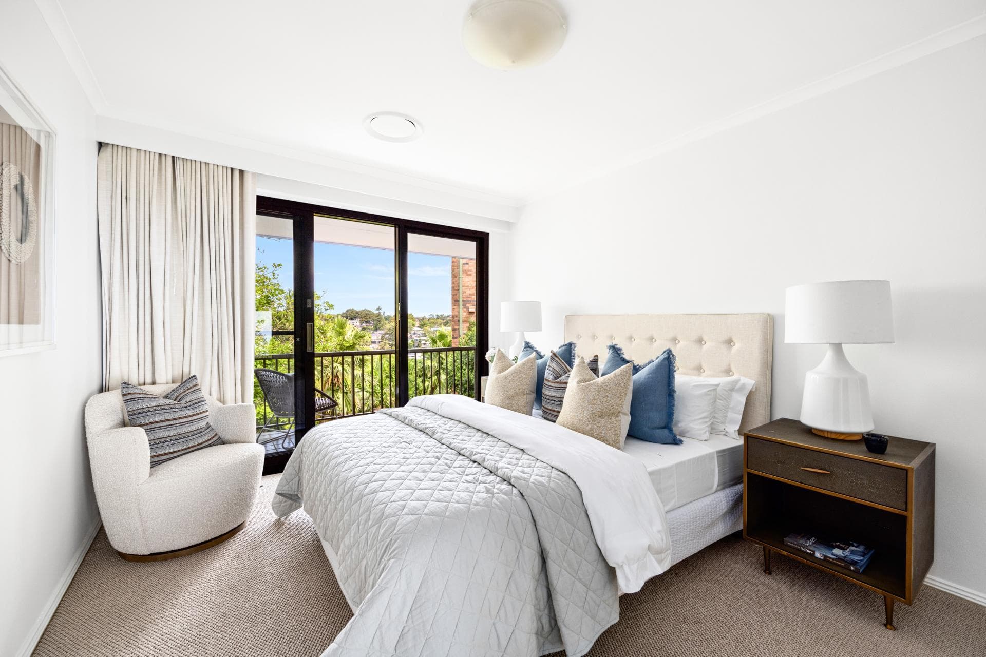 8/13-15 Langlee  Avenue, Waverley, Waverley - Thumbnail 2