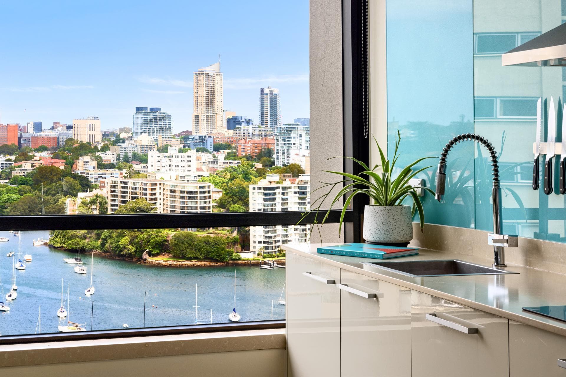 13B/21 Thornton Street, Darling Point, Darling Point - Thumbnail 5
