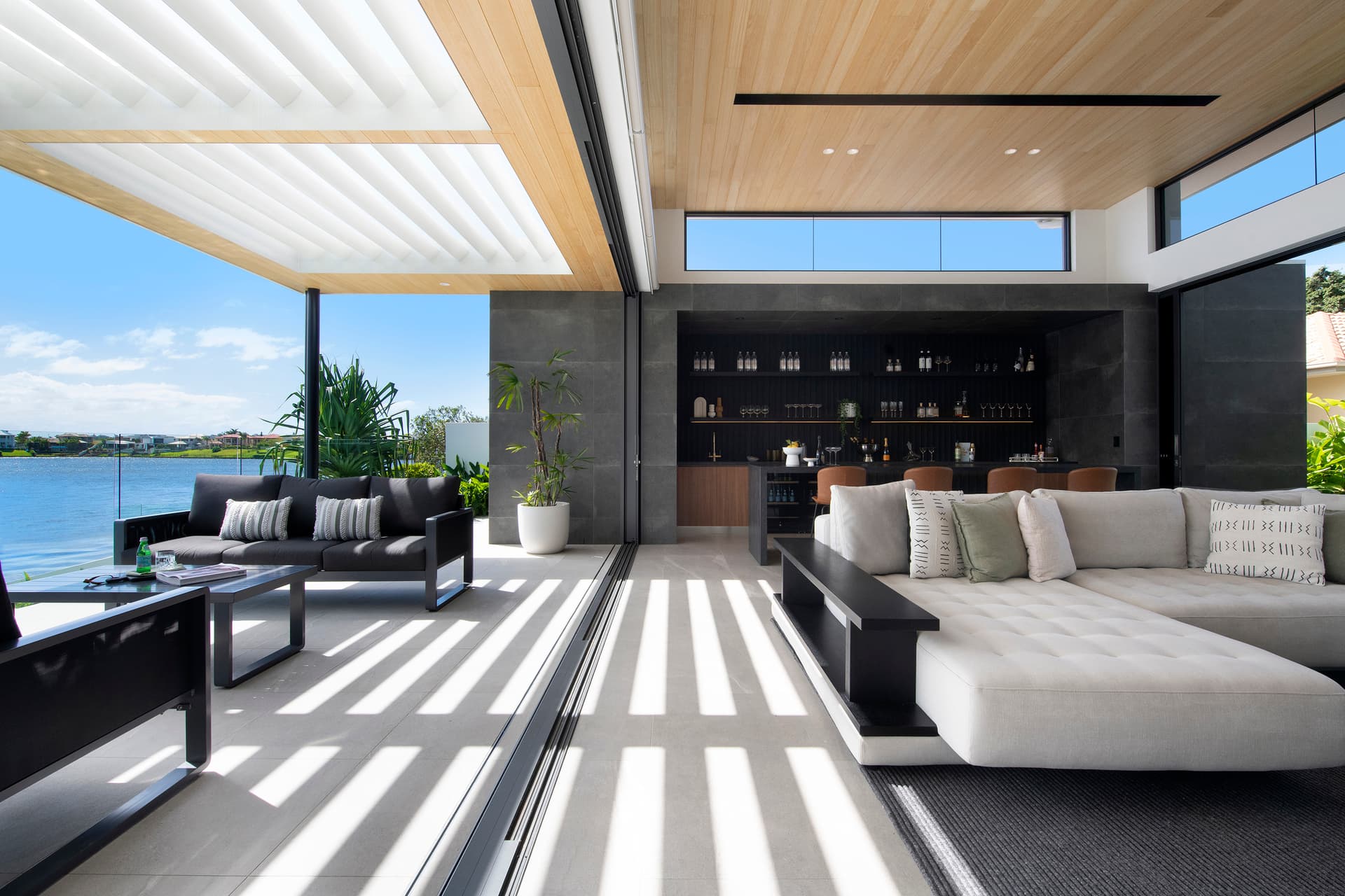 150 Sir Bruce Small Boulevard, Benowa Waters, QLD, 4217, Benowa - Thumbnail 8