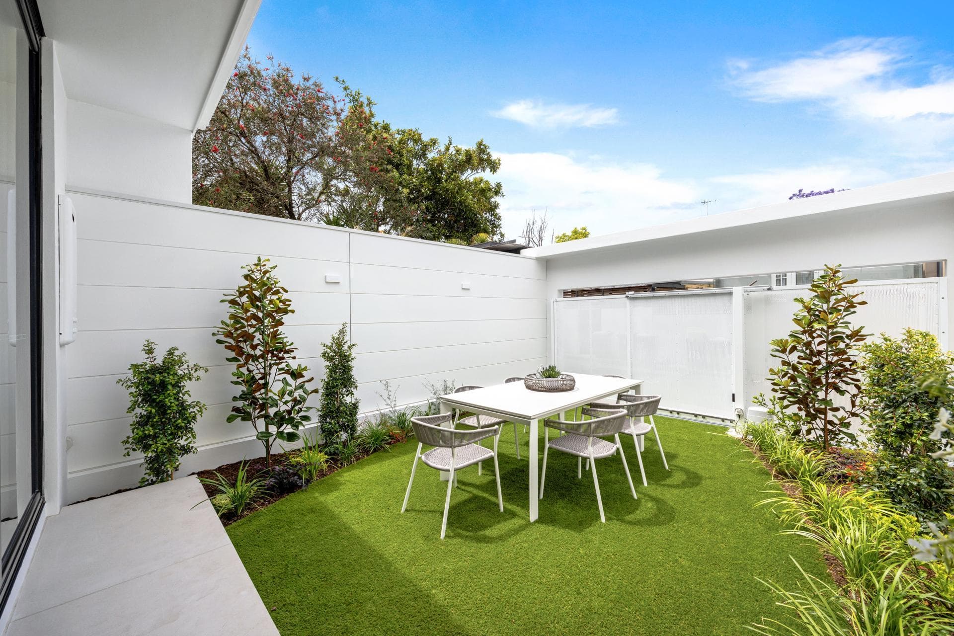 24 Brennon Road, Gorokan, Gorokan - Image 1