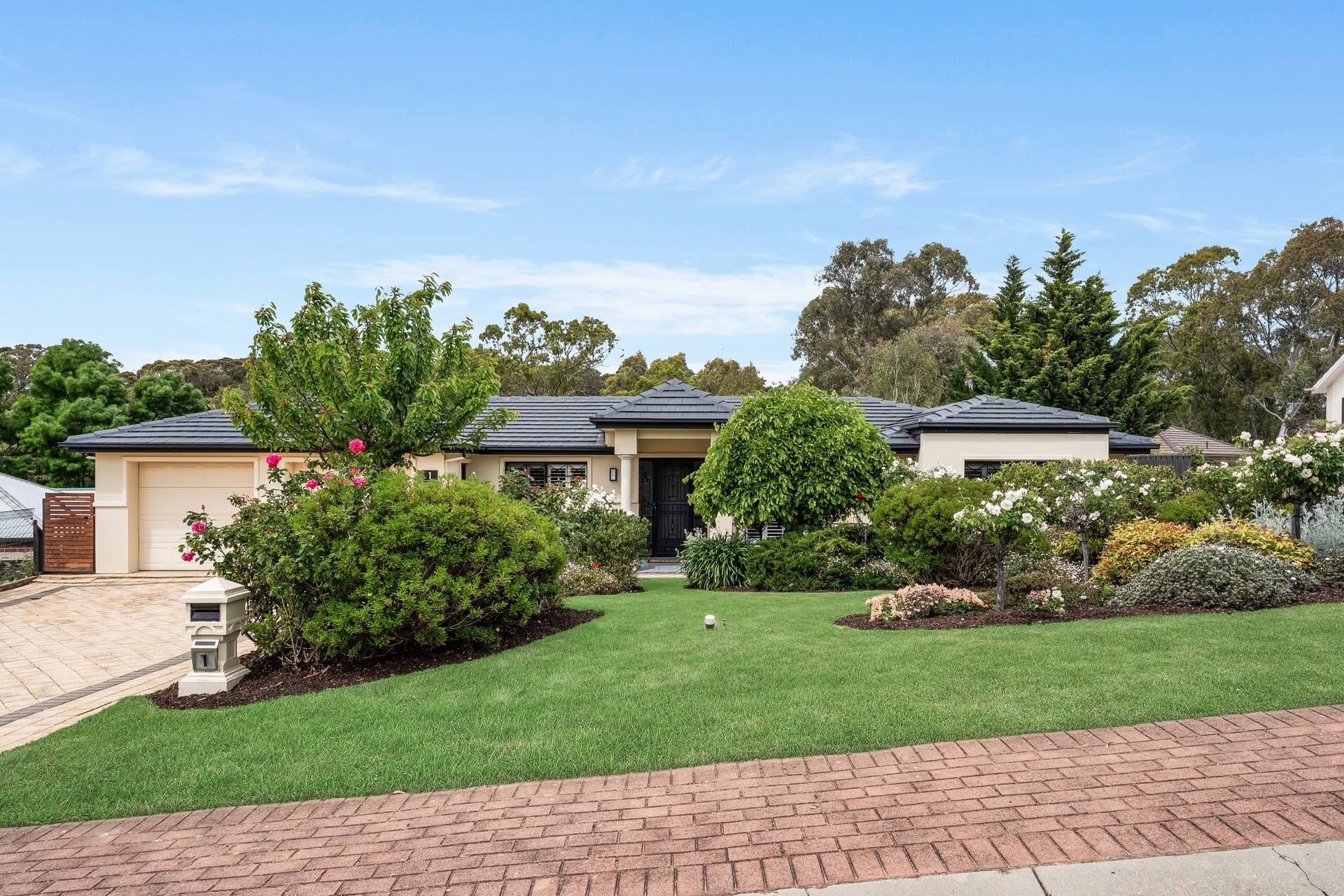 1 Erica Court, Flagstaff Hill - Image 1