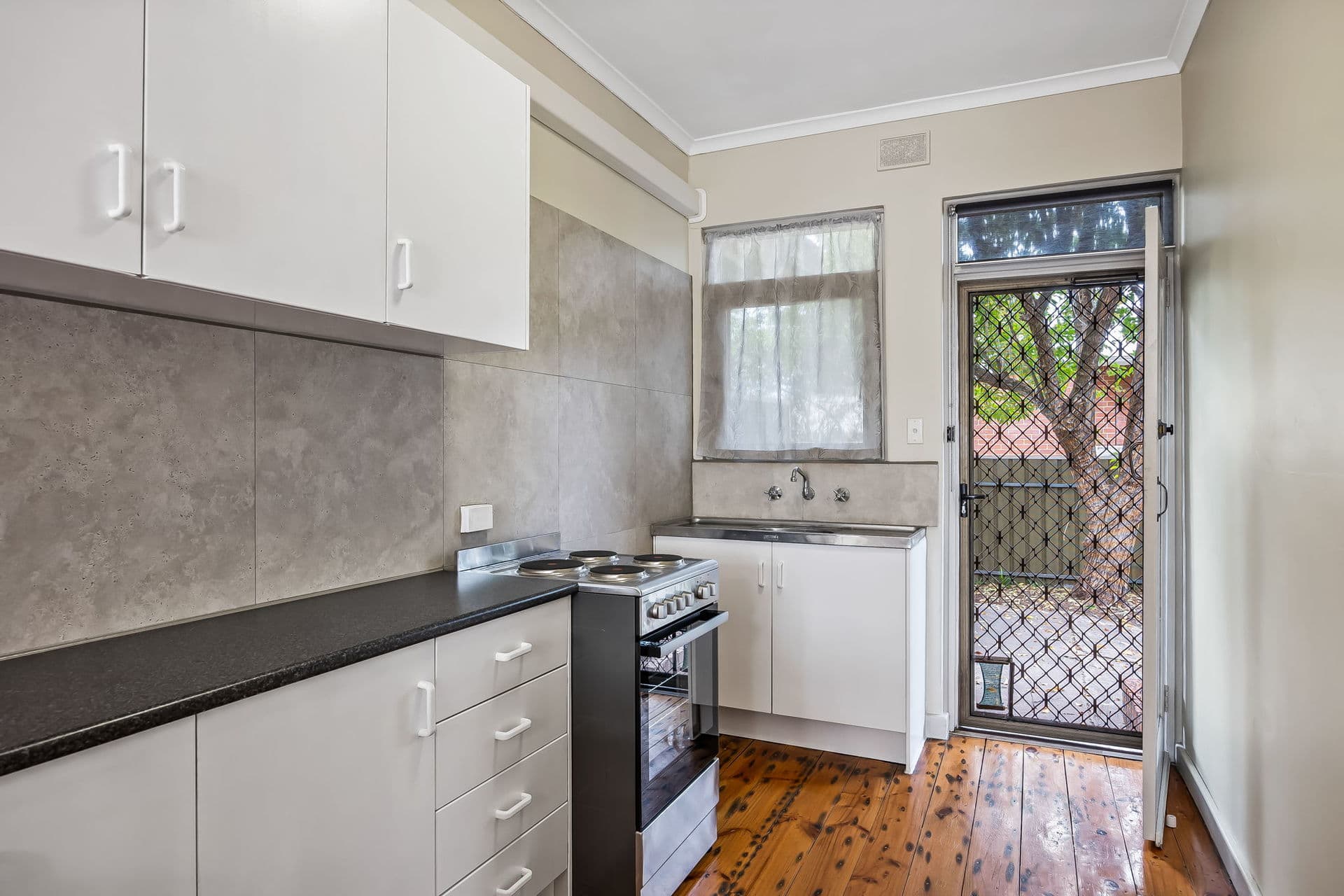 2/354 Greenhill Road, Glenside - Thumbnail 4