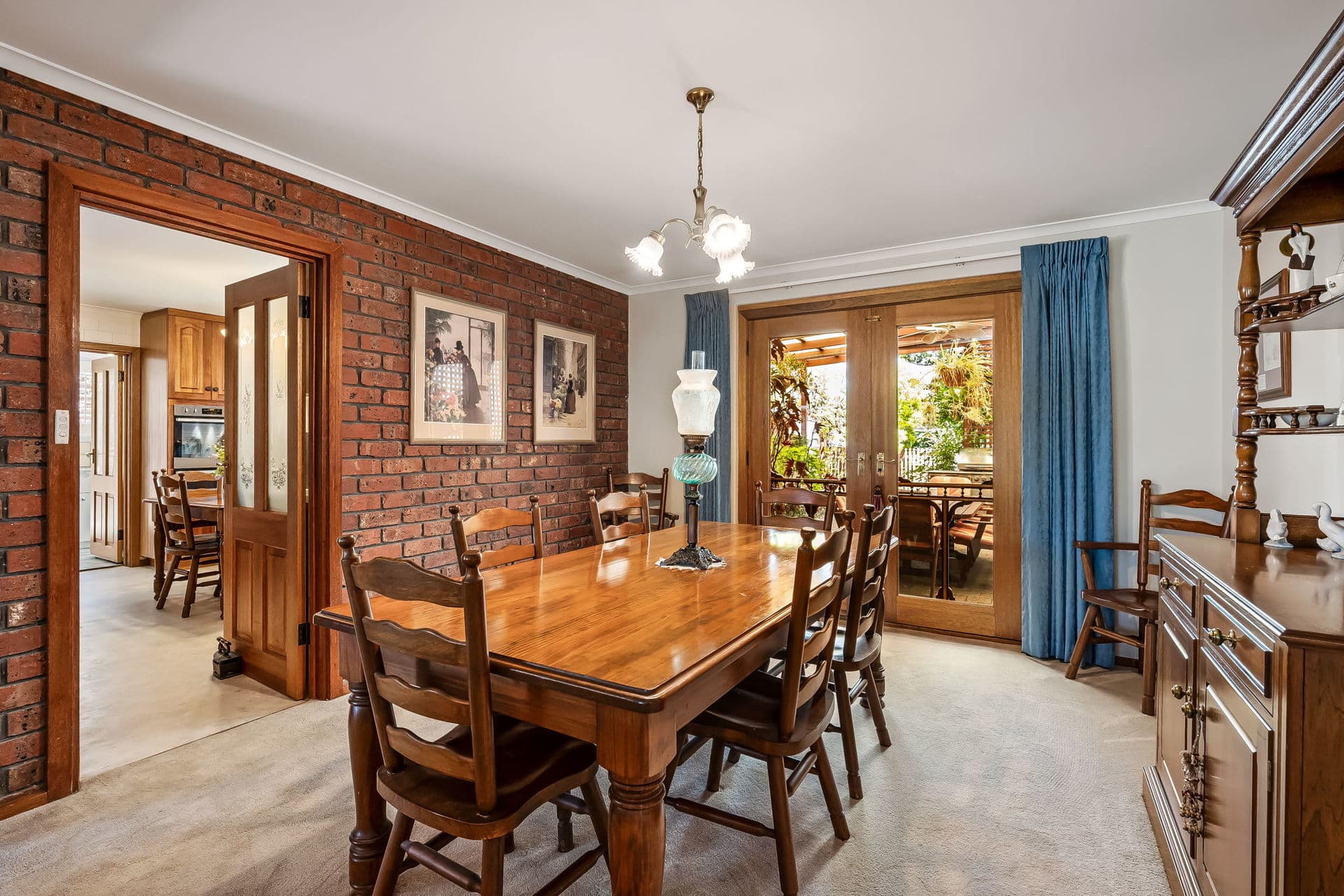 17 Nungamoora Street, Hallett Cove - Thumbnail 5