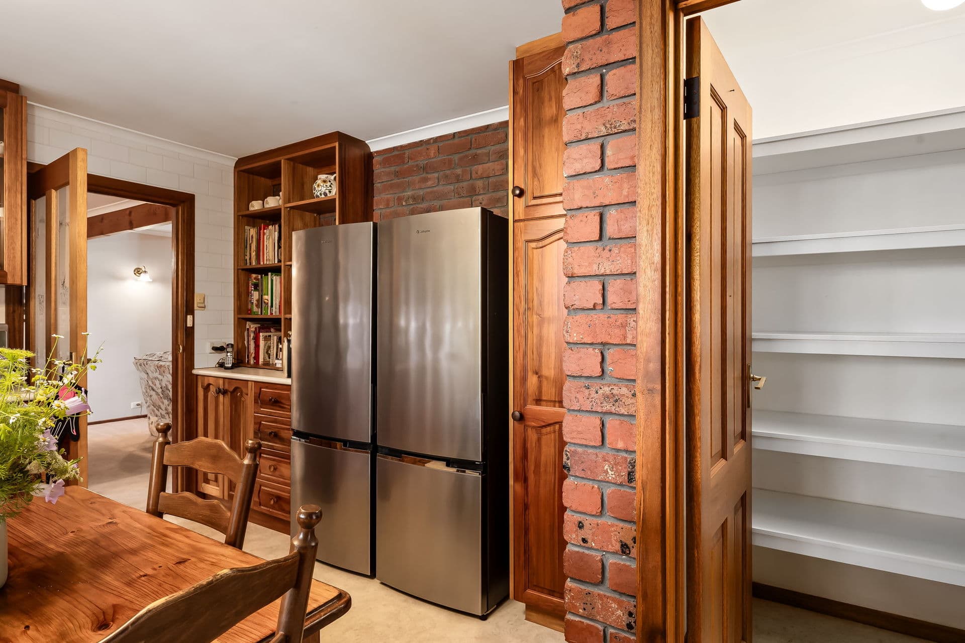 17 Nungamoora Street, Hallett Cove - Thumbnail 8