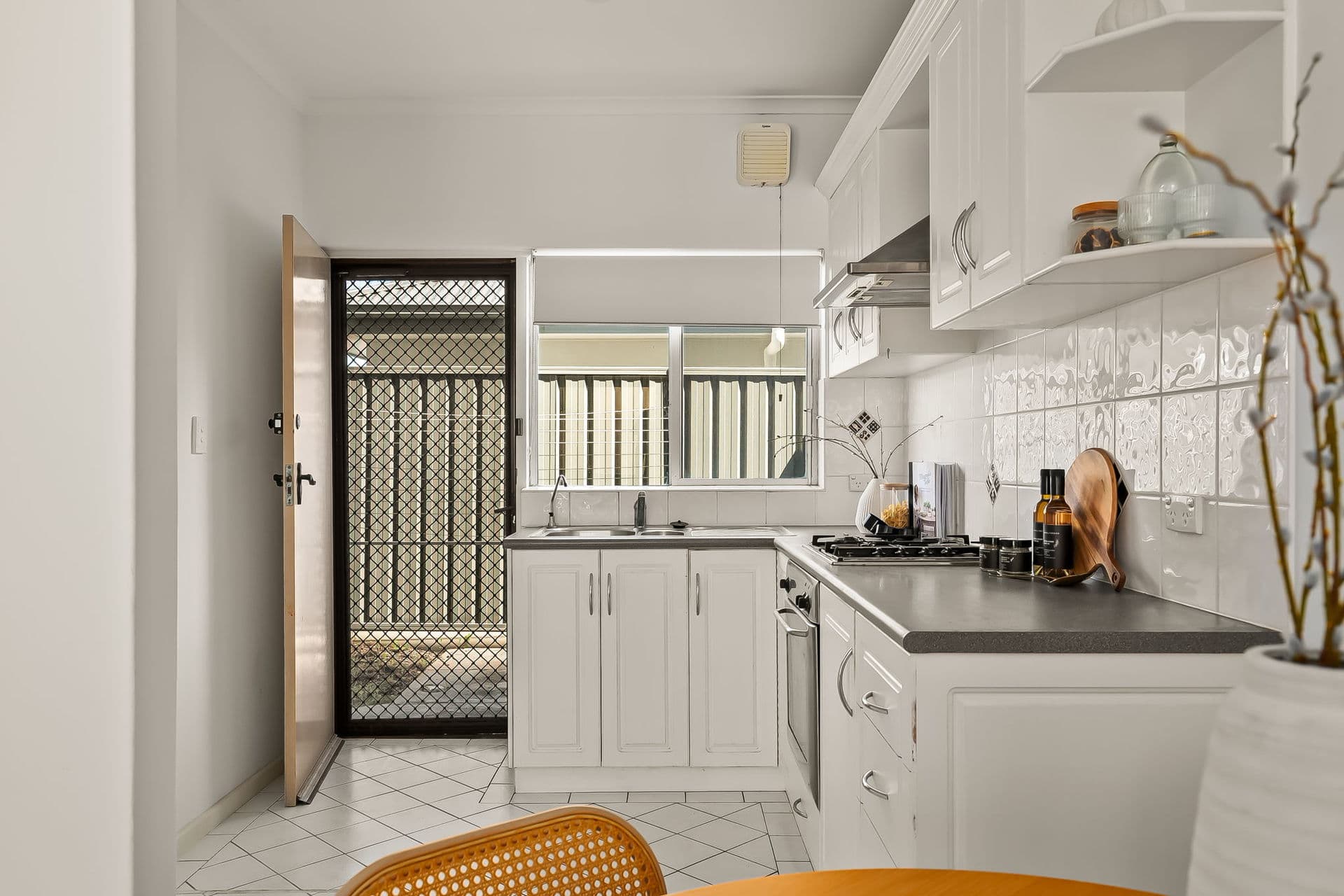 4/12 Conyngham Street, Glenside - Thumbnail 4