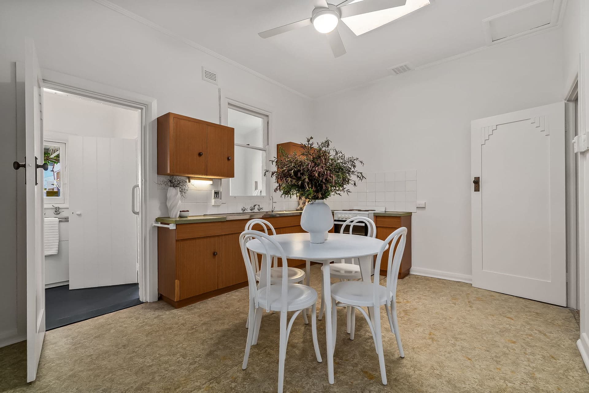 1 Rymill Road, Somerton Park - Thumbnail 4