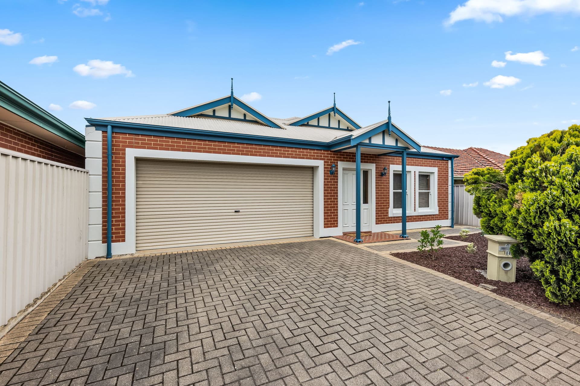 108 Gorge Road, Newton - Thumbnail 2