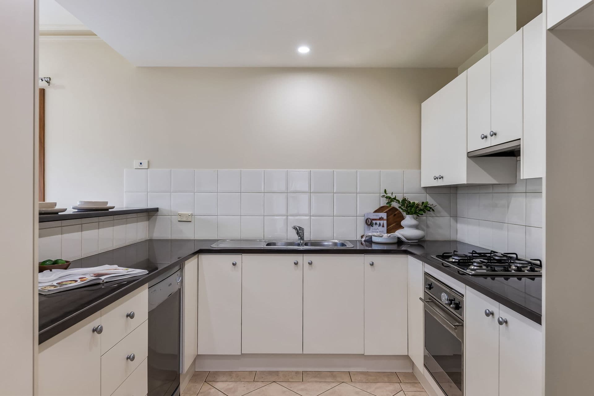 108 Gorge Road, Newton - Thumbnail 7
