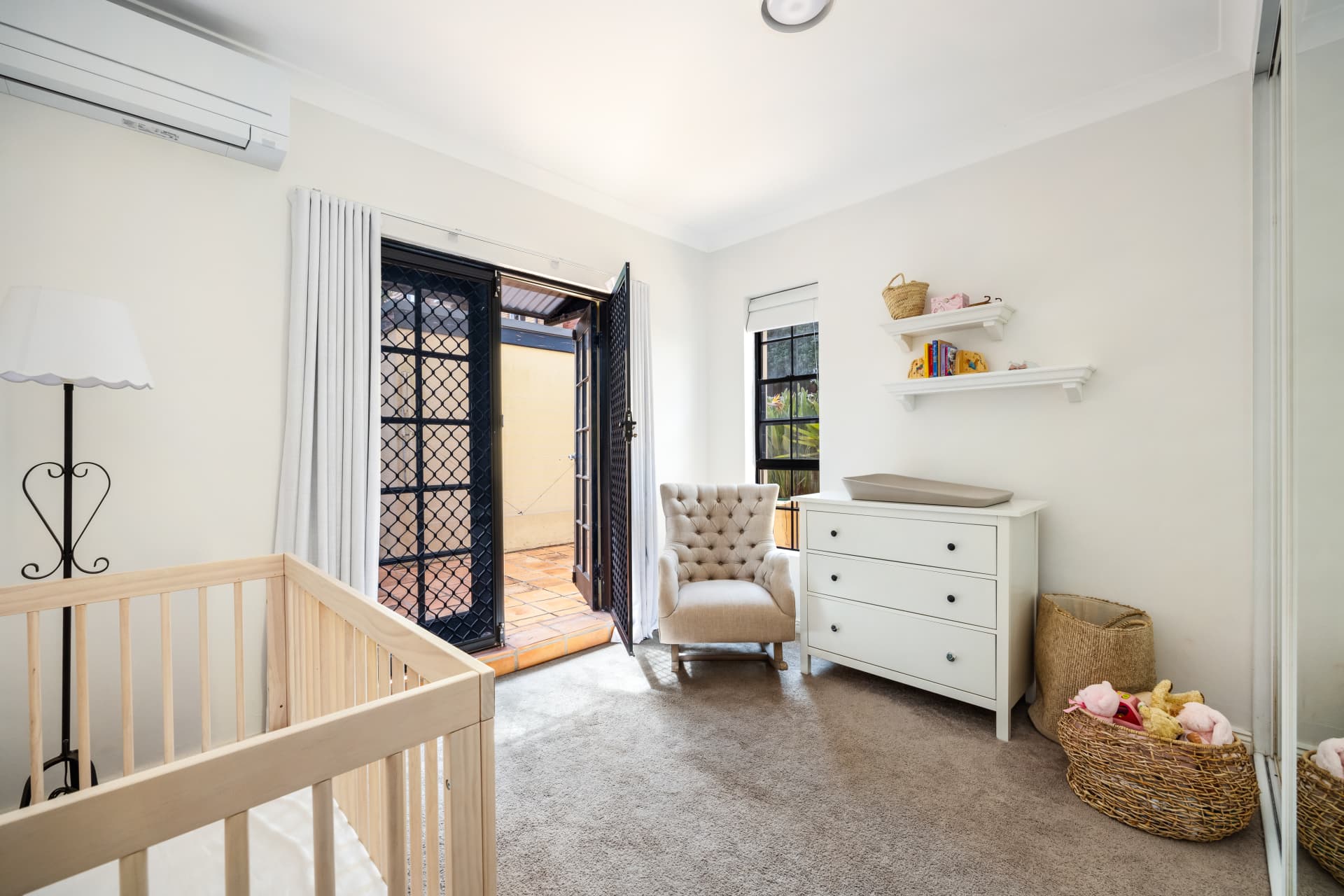 2/48-50 Onslow Street, Rose Bay, Legana - Thumbnail 3