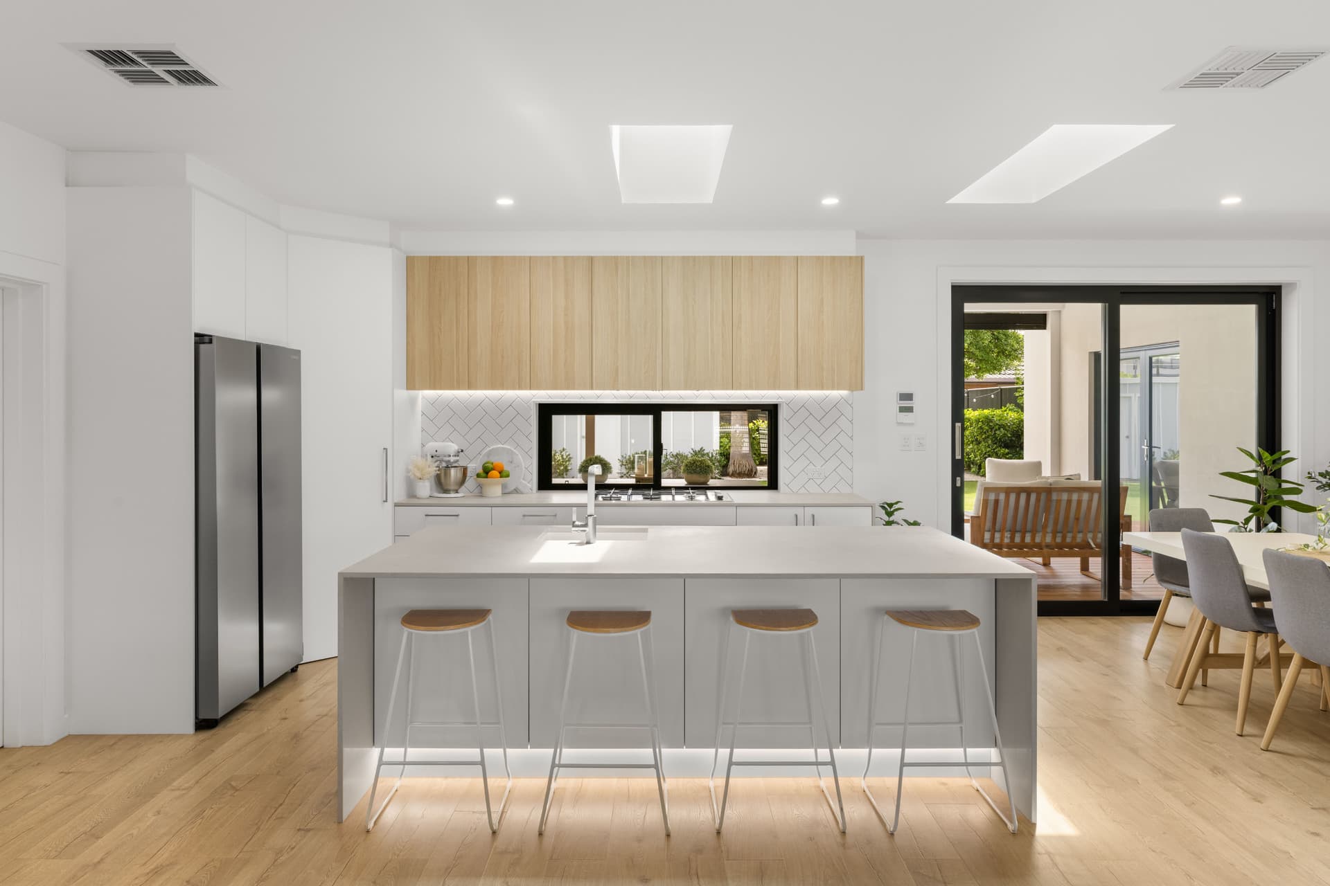 15 Wood Street, South Plympton - Thumbnail 7
