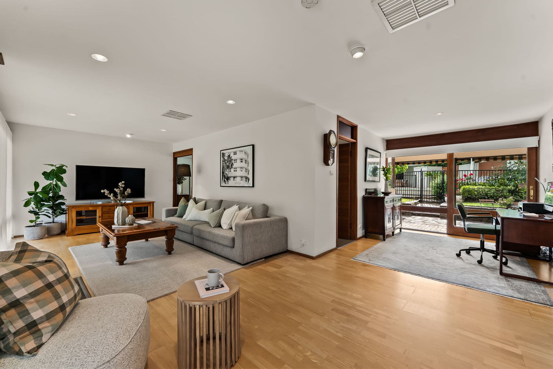 19 Orleana Street, Flagstaff Hill - Thumbnail 2