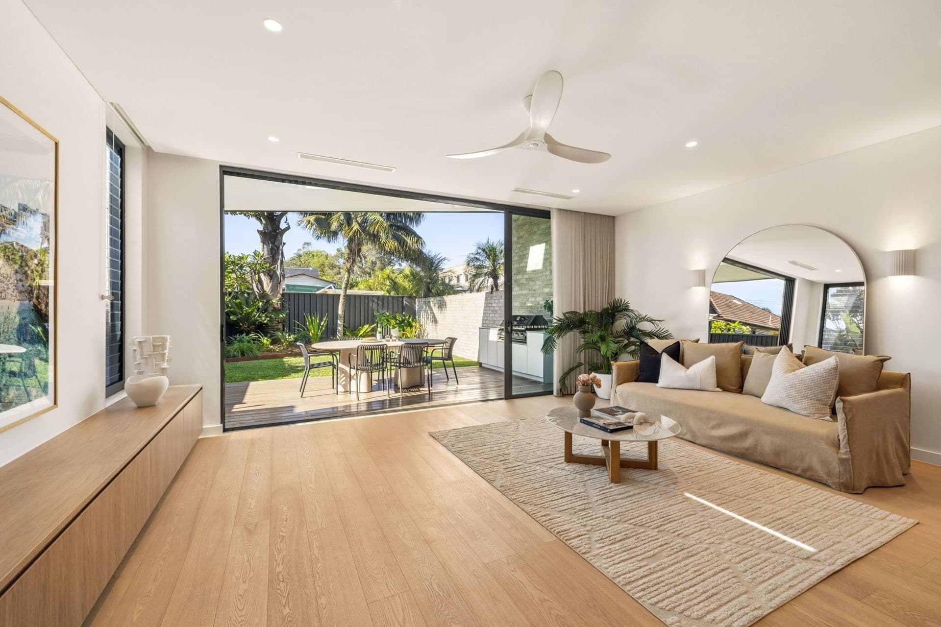 16 Dampier Street, Chifley - Thumbnail 5