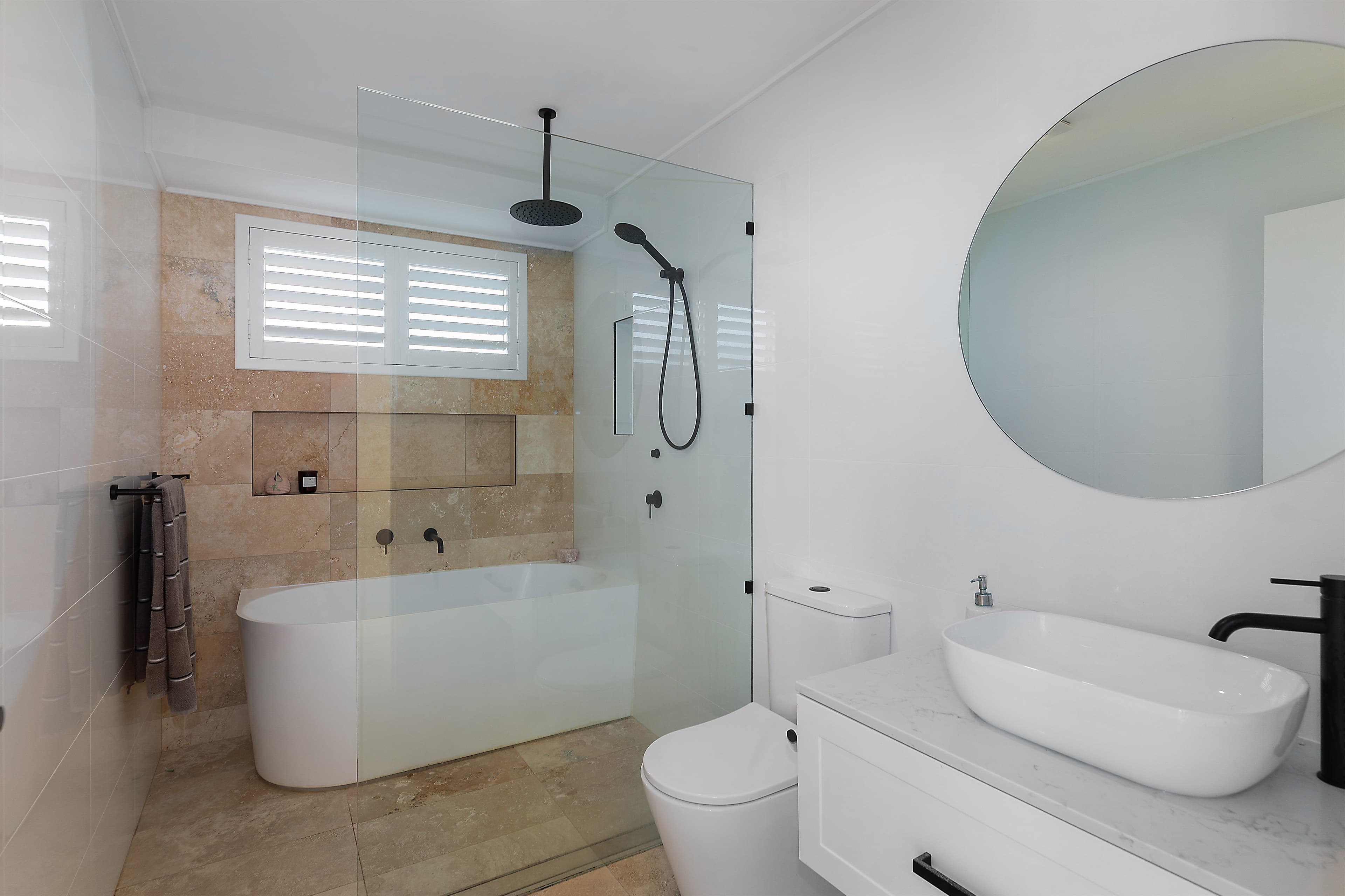 119 Ocean View Drive, Wamberal - Thumbnail 4