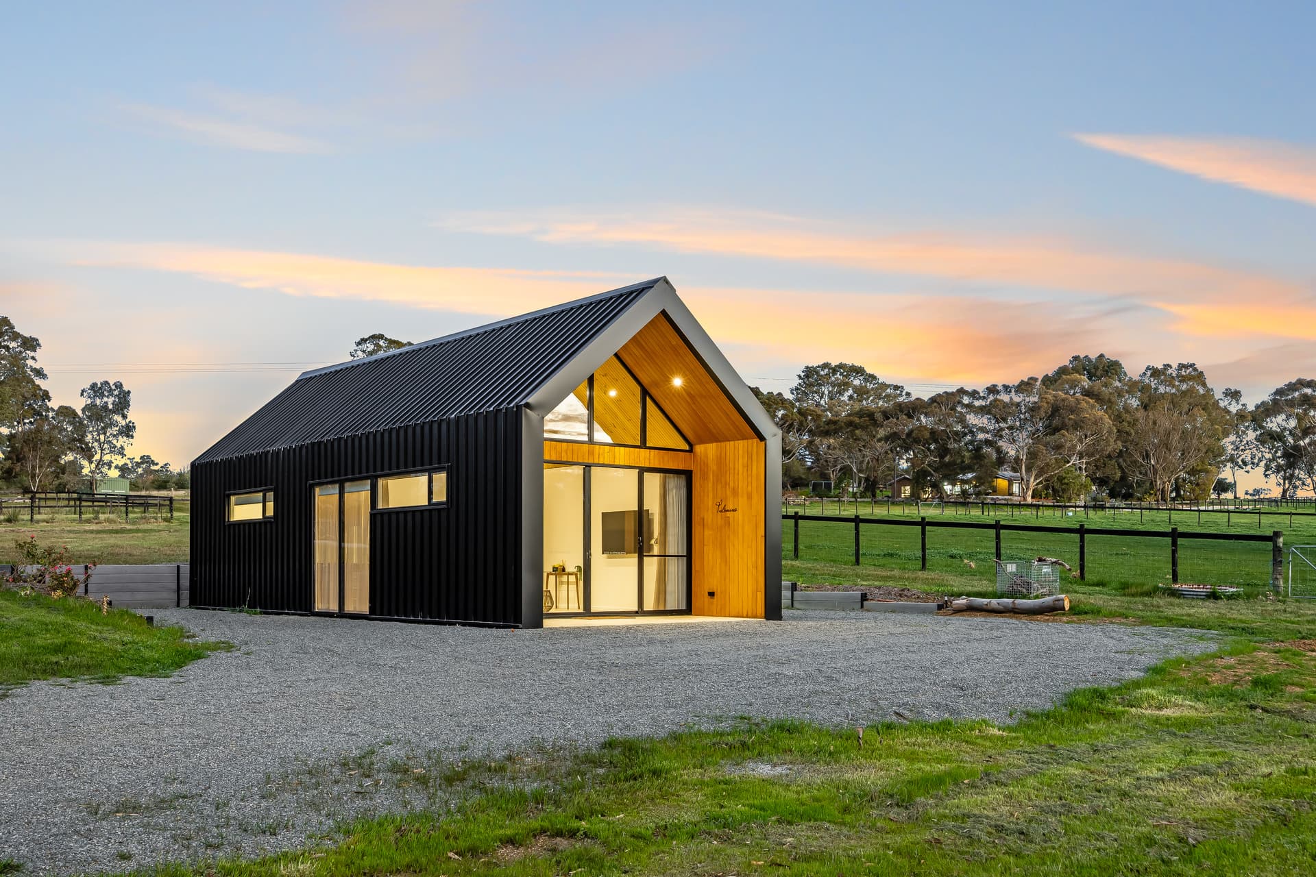 16 Harvey Road, Sampson Flat - Thumbnail 3