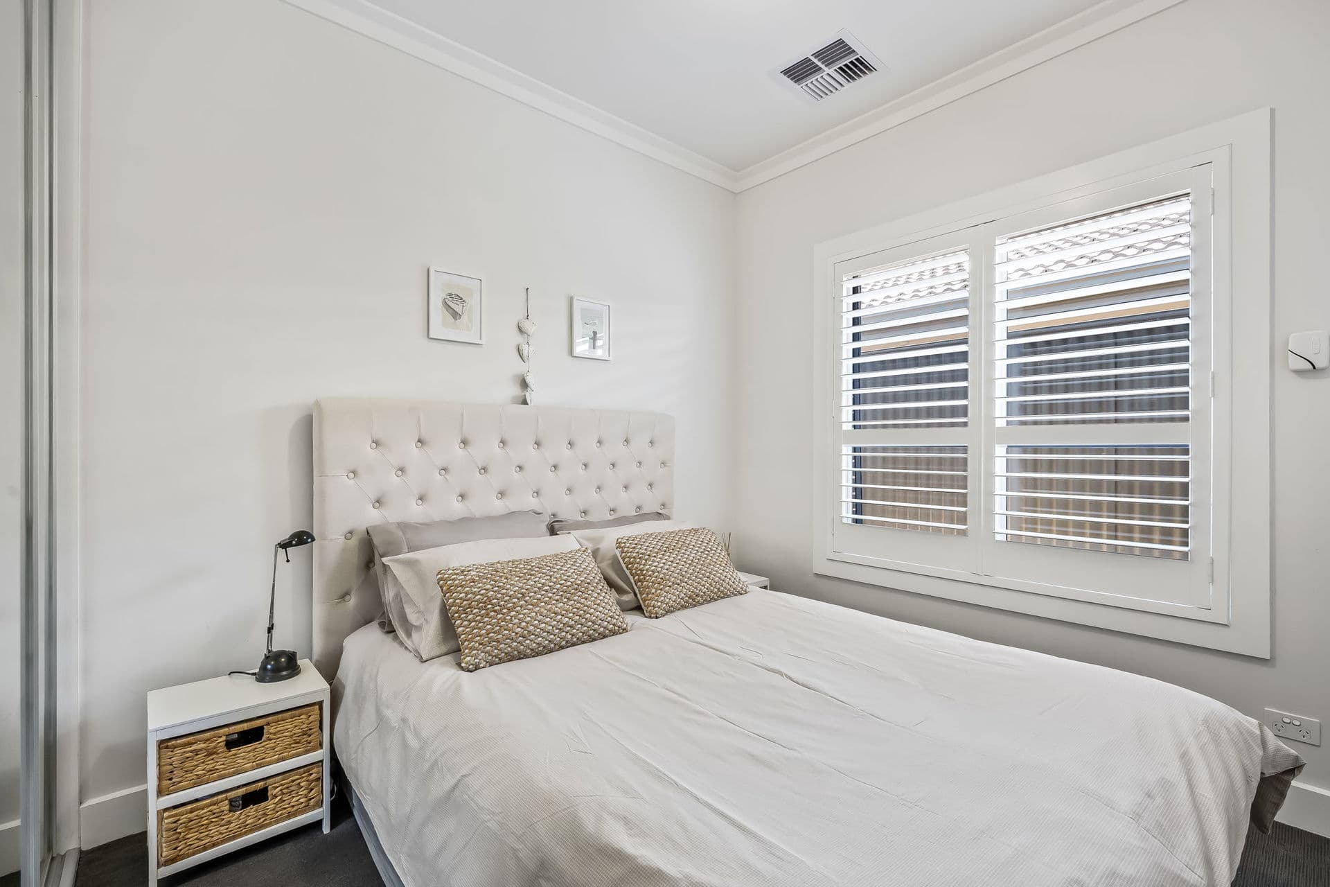 81 Folkestone Road, Dover Gardens - Thumbnail 8