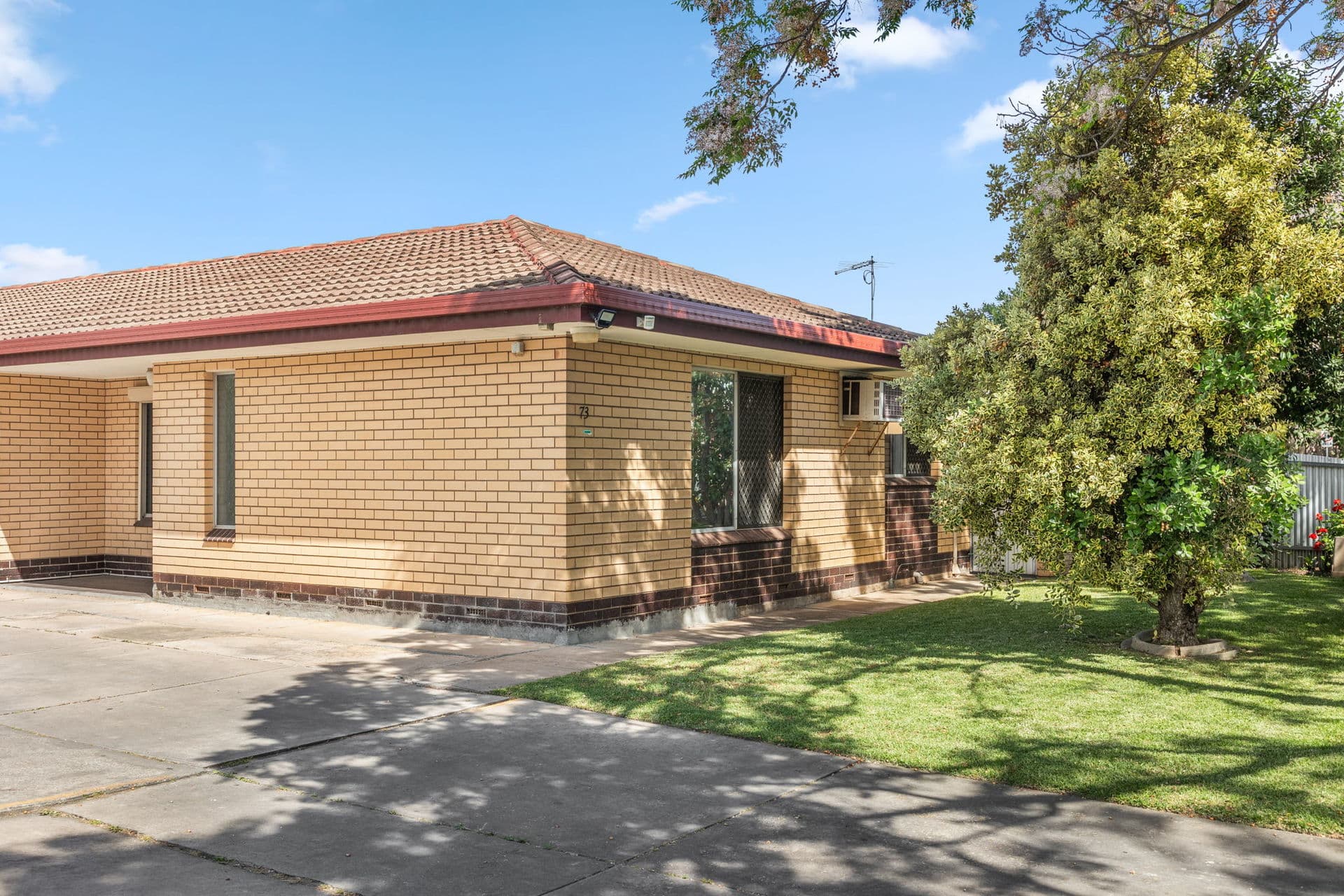 1/73 Coombe Road, Allenby Gardens - Image 1