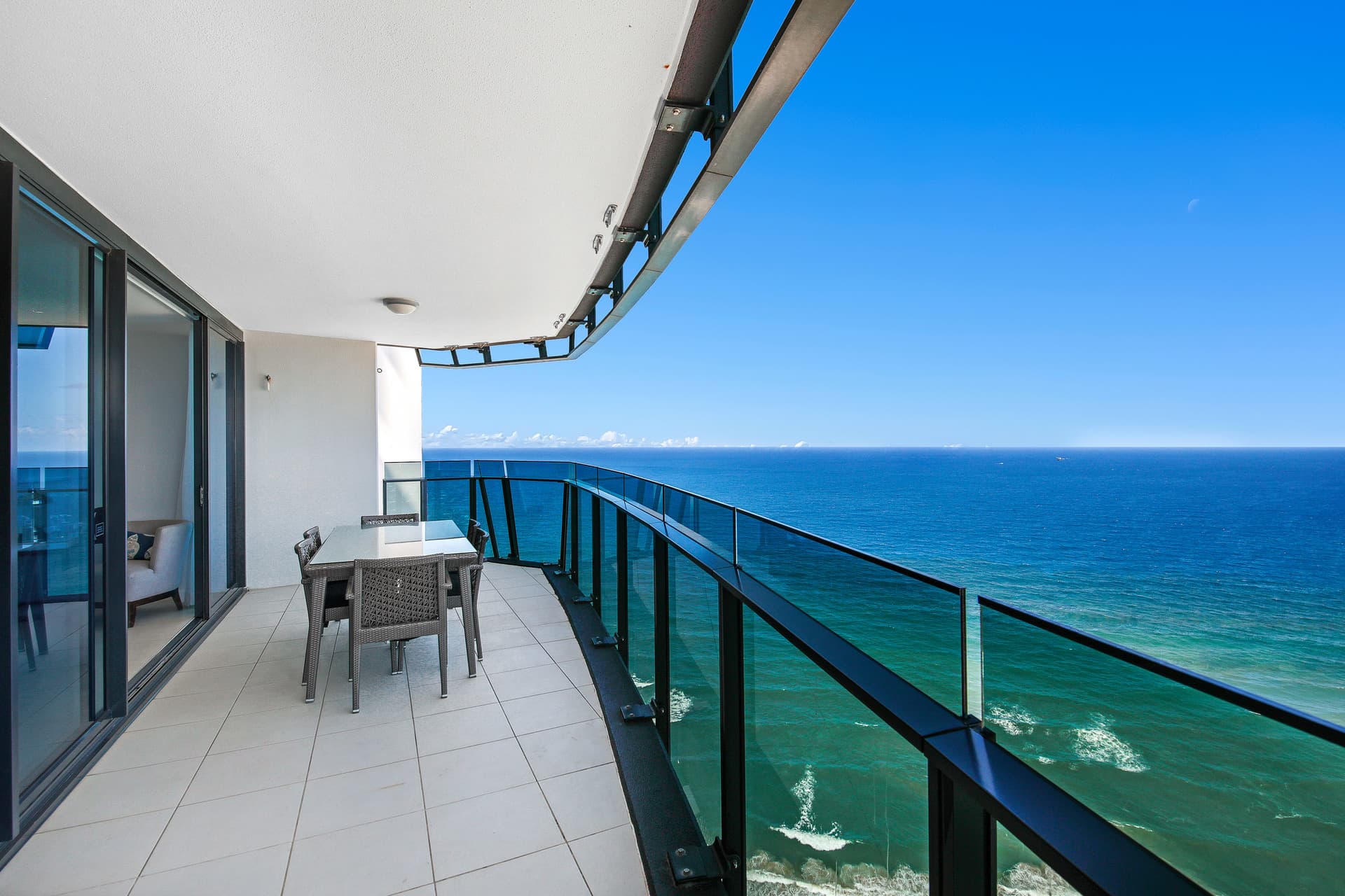 5802/4-14 The Esplanade, Surfers Paradise, QLD, 4217, Surfers Paradise - Thumbnail 2