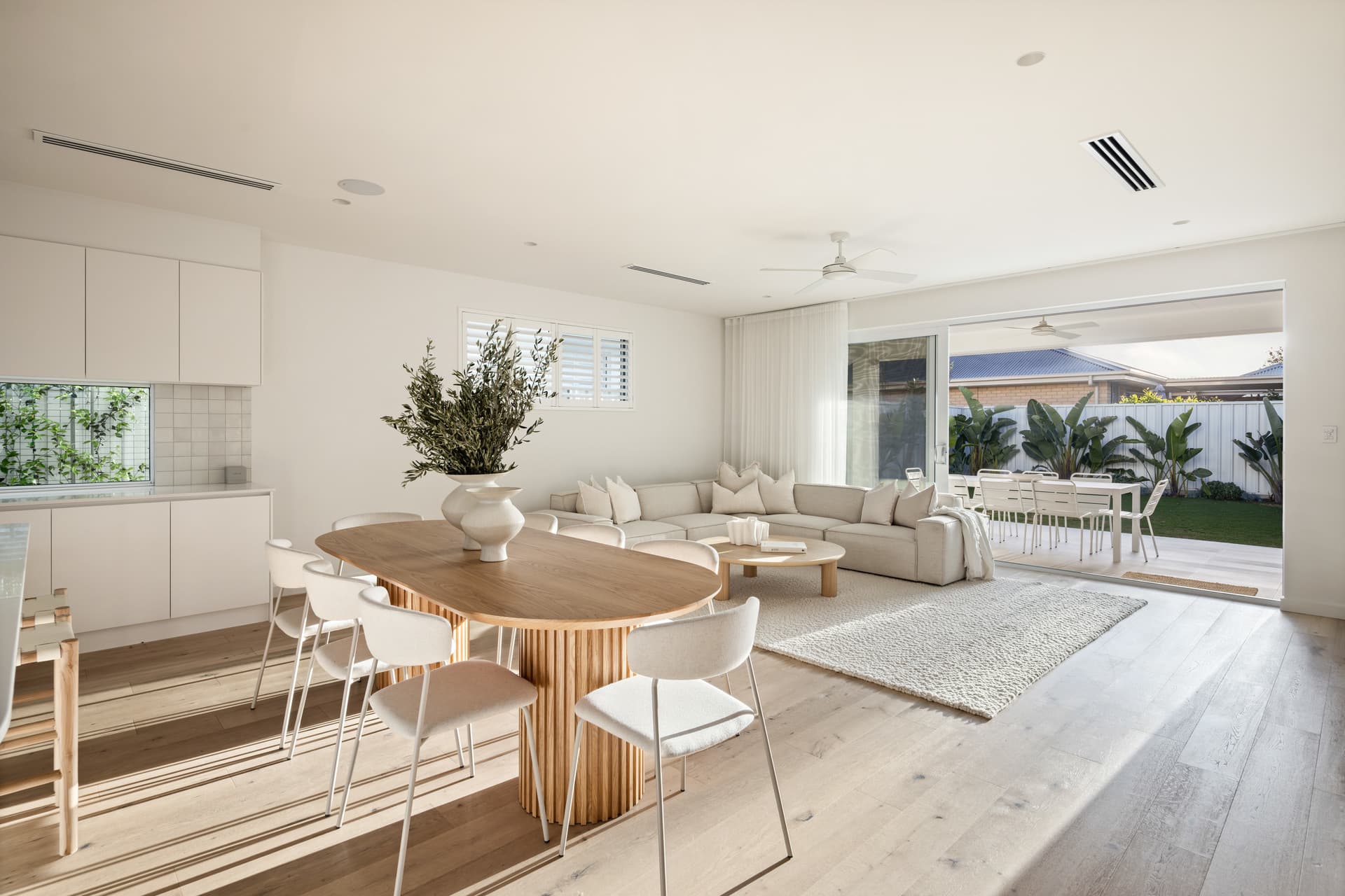 6 Caroona Avenue, Hove - Thumbnail 4