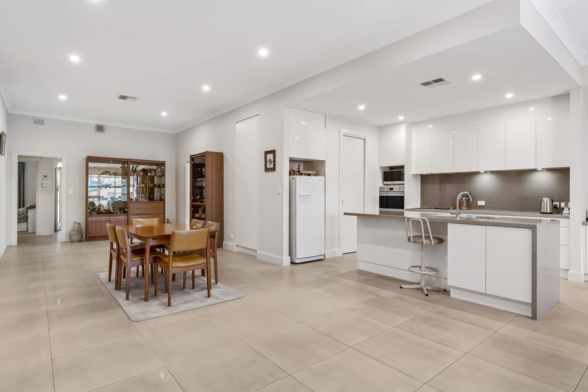 31 Gowrie Avenue, Glengowrie - Thumbnail 2